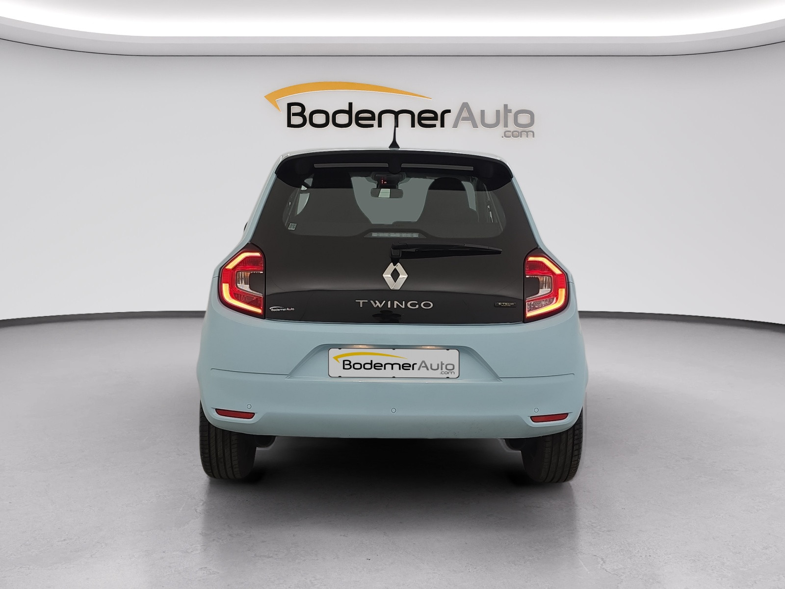 Vente en ligne Renault Twingo Electrique Twingo III E-Tech au prix de 13 990 €
