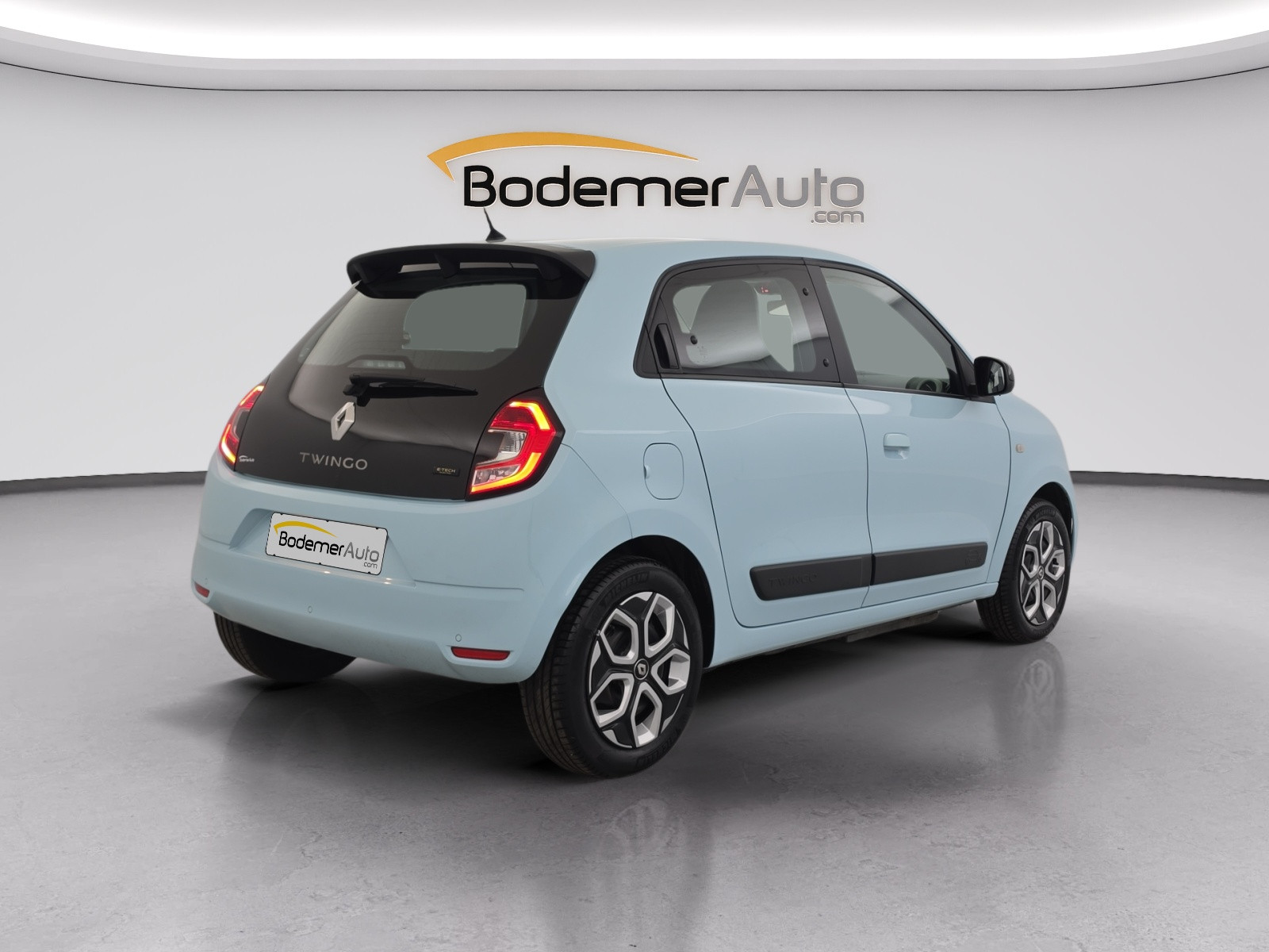 Vente en ligne Renault Twingo Electrique Twingo III E-Tech au prix de 13 990 €