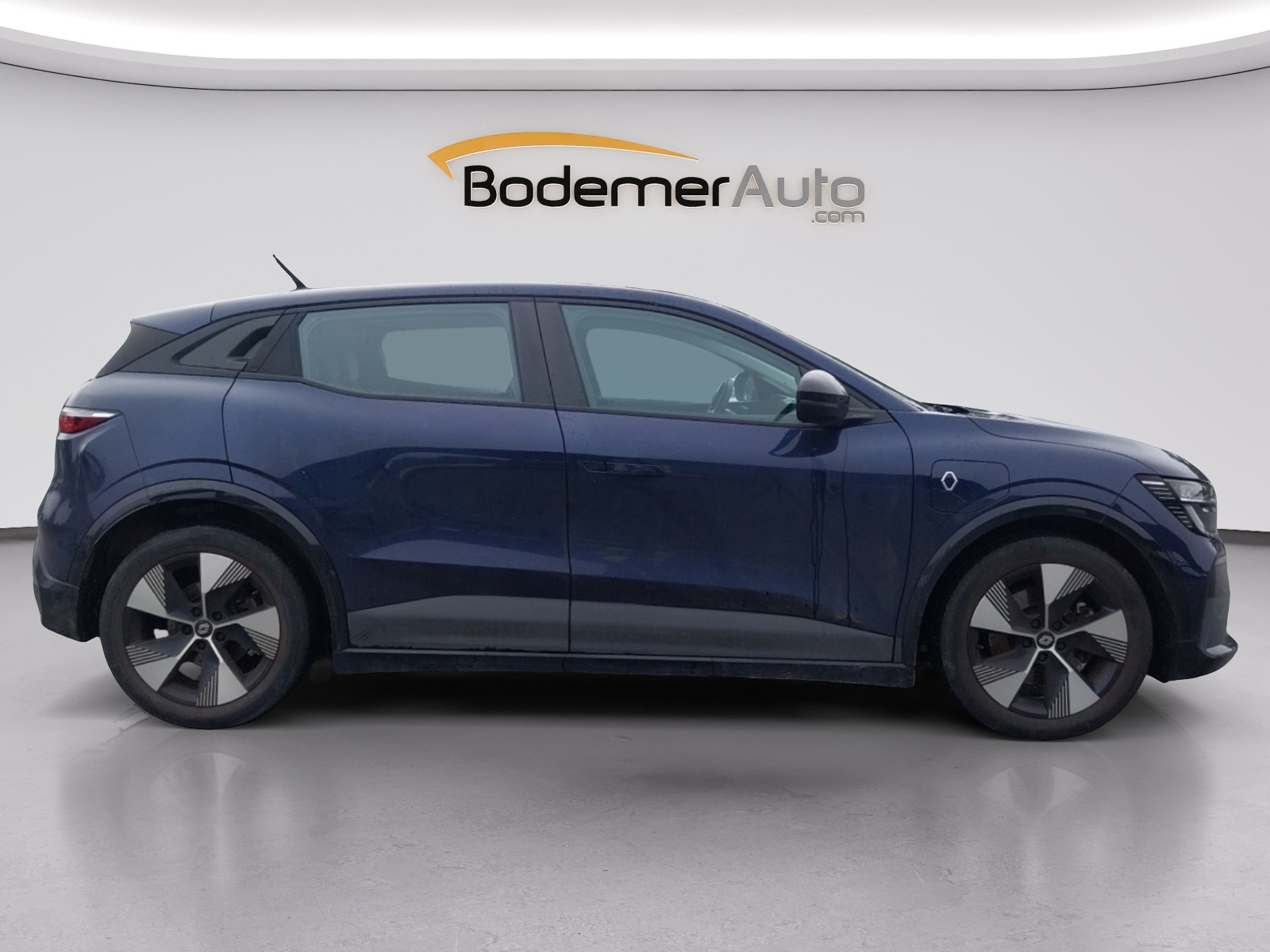 Vente en ligne Renault Megane E-Tech  EV40 130ch standard charge au prix de 20 990 €