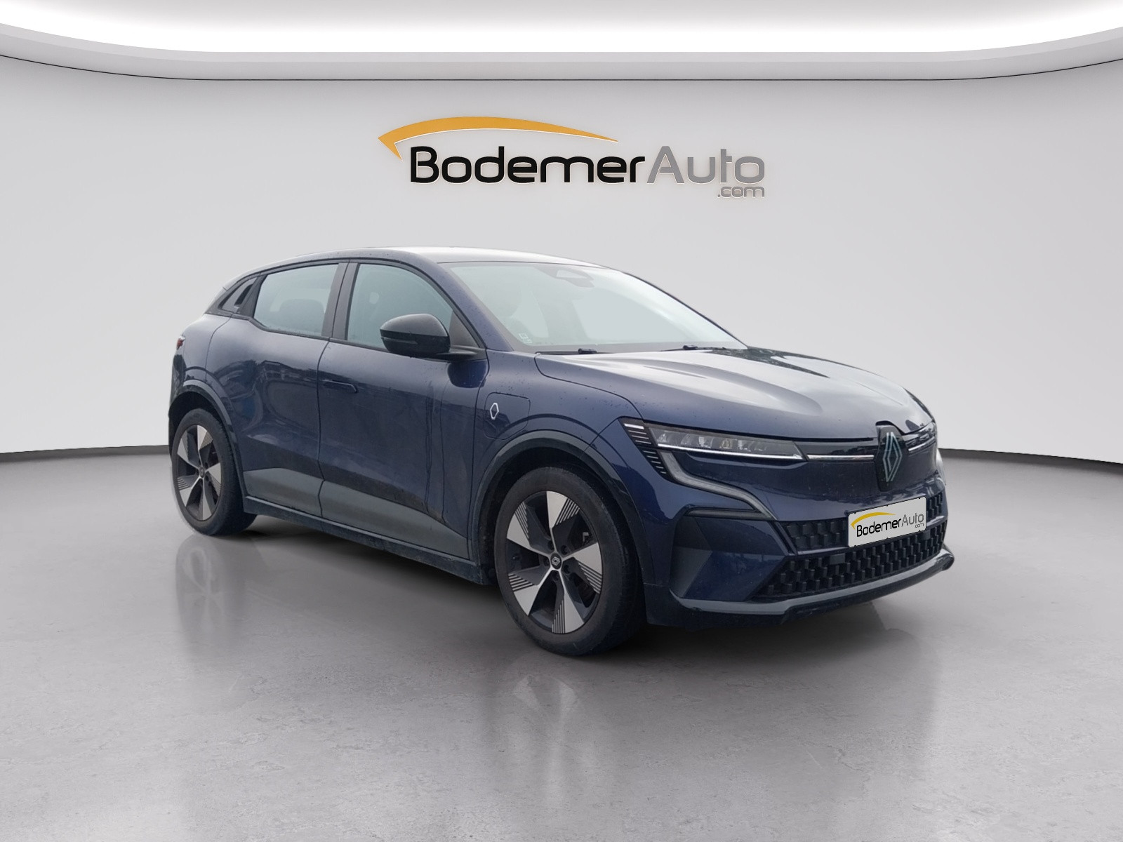 Vente en ligne Renault Megane E-Tech  EV40 130ch standard charge au prix de 20 990 €