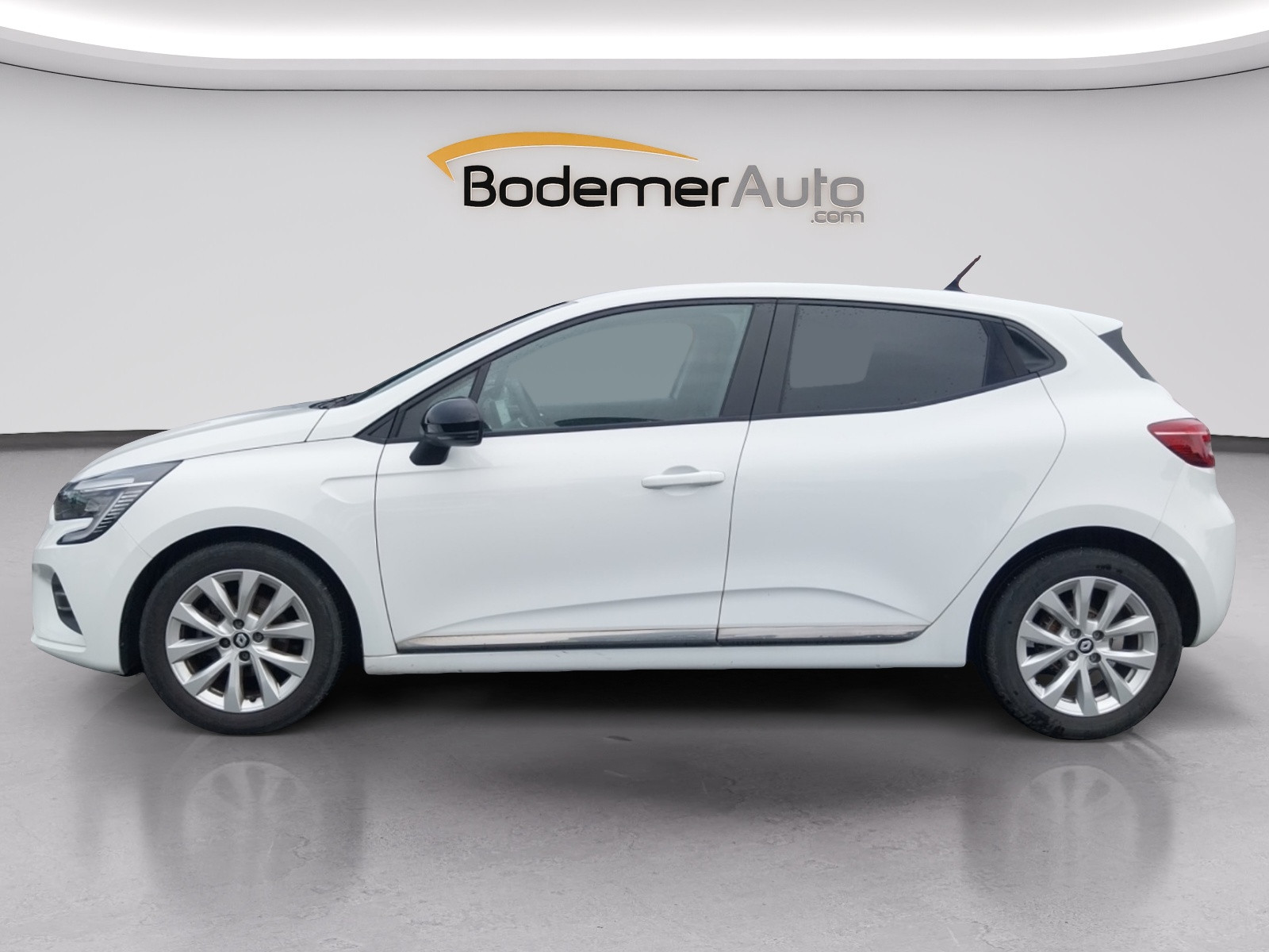 Vente en ligne Renault Clio 5 Clio TCe 90 au prix de 13 990 €