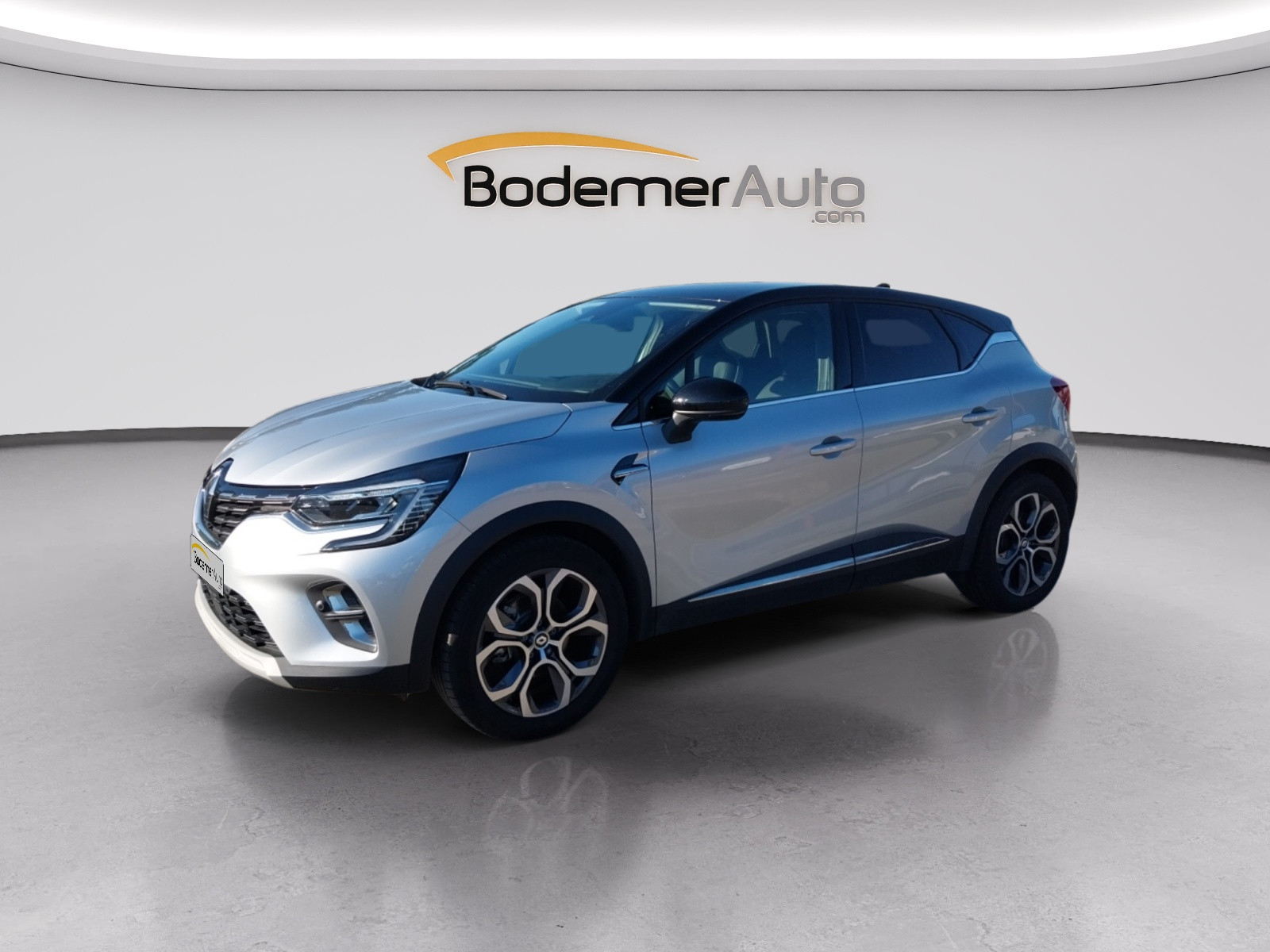 Renault Captur  E-Tech full hybrid 145 occasion de 2023 en vente à Quimper
