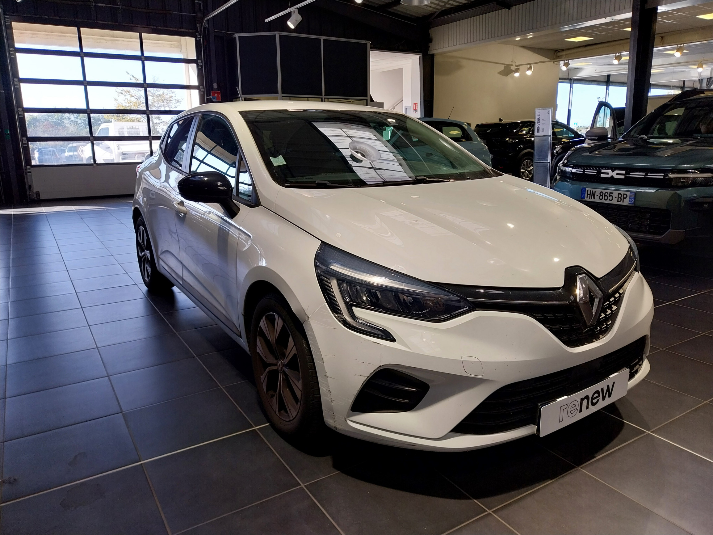 Vente en ligne Renault Clio 5 Clio SCe 65 ch GSR2 au prix de 12 490 €