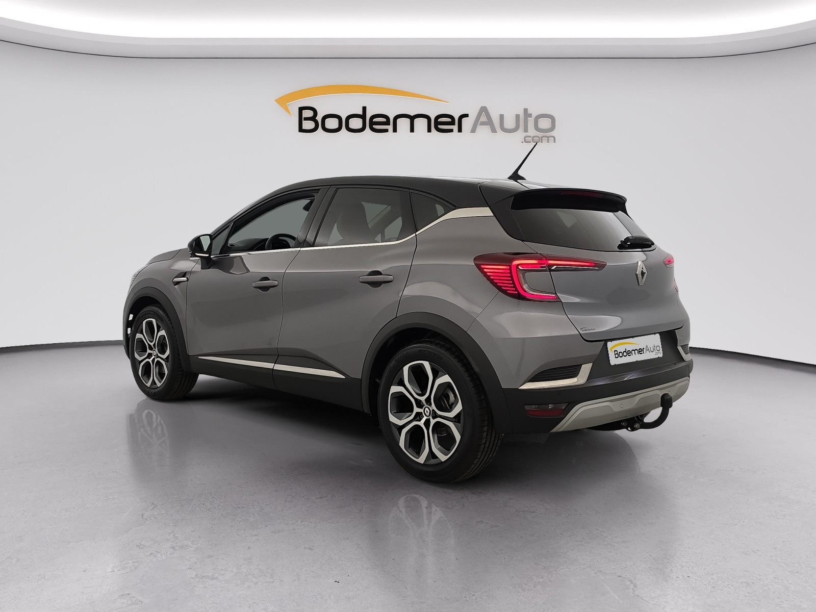 Vente en ligne Renault Captur  E-Tech 145 - 21 au prix de 17 990 €