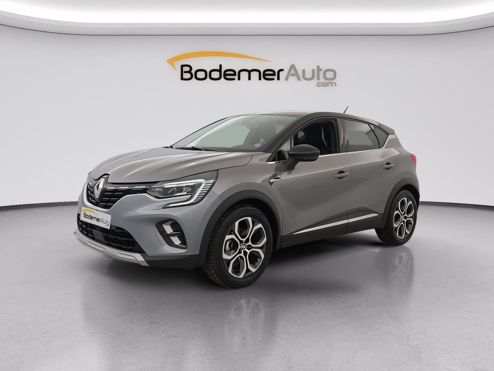 Renault Captur  E-Tech 145 - 21 occasion de 2022 en vente à Quimper