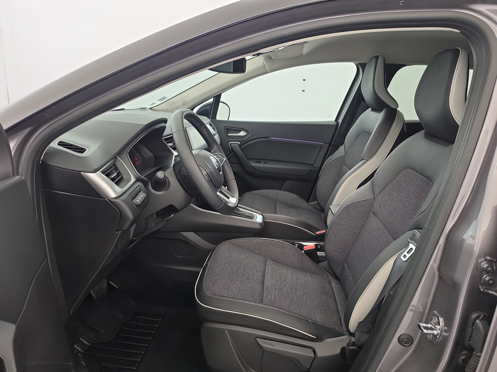 Vente en ligne Renault Captur  E-Tech 145 - 21 au prix de 17 990 €