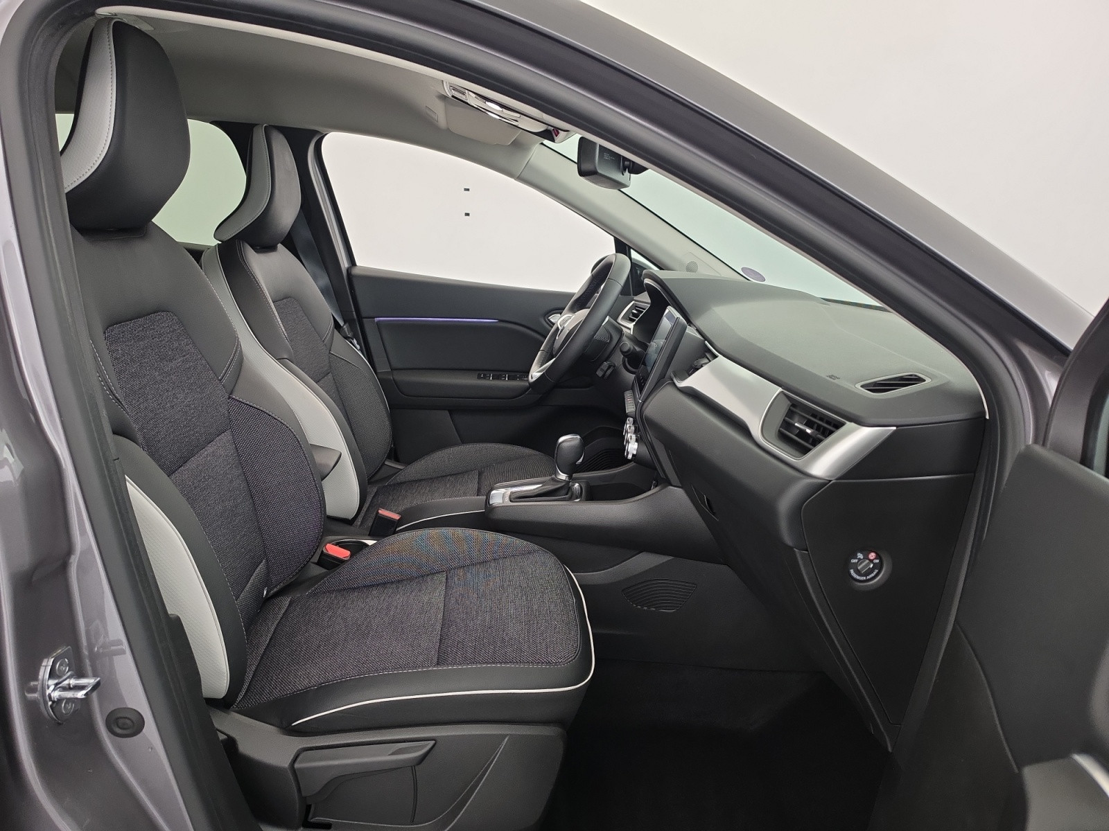 Vente en ligne Renault Captur  E-Tech 145 - 21 au prix de 17 990 €