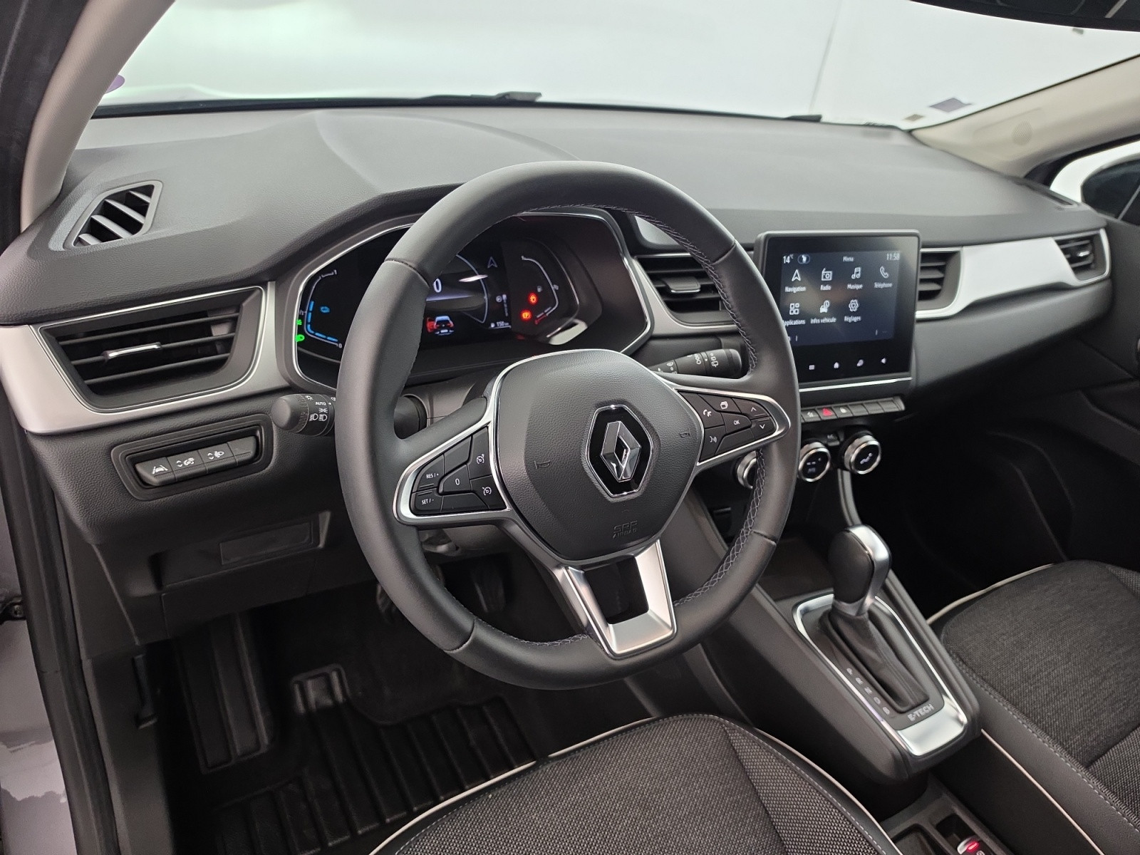 Vente en ligne Renault Captur  E-Tech 145 - 21 au prix de 17 990 €