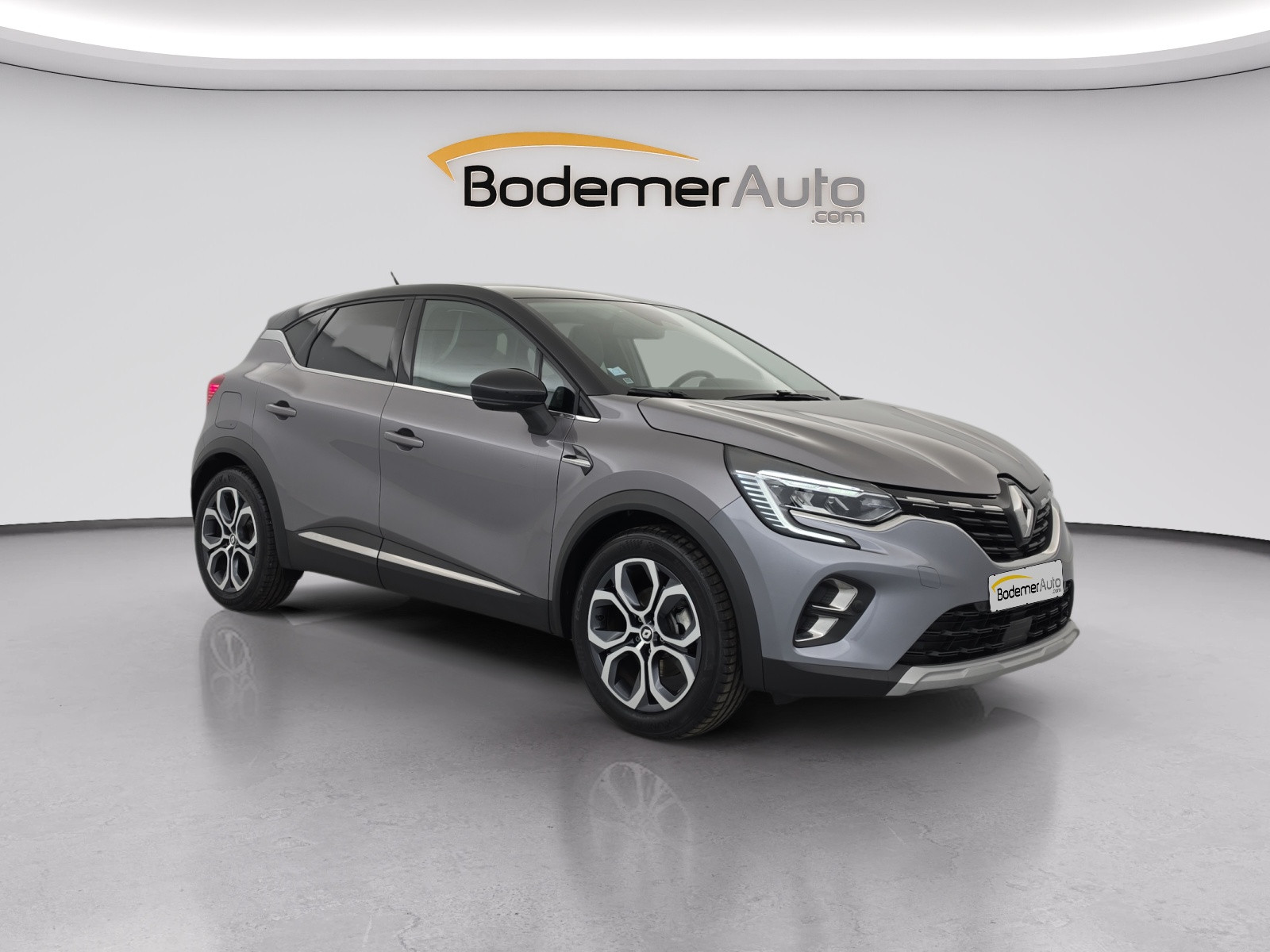 Vente en ligne Renault Captur  E-Tech 145 - 21 au prix de 17 990 €