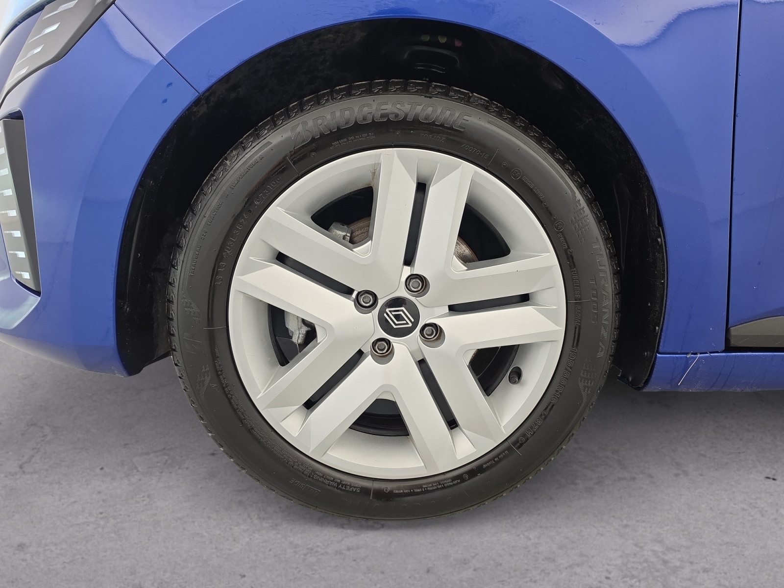 Vente en ligne Renault Clio 5 Clio Blue dCi 100 ch GSR2 au prix de 16 990 €