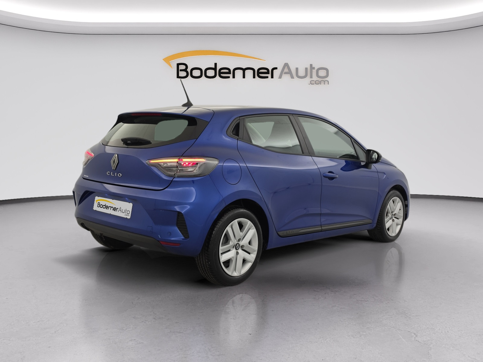 Vente en ligne Renault Clio 5 Clio Blue dCi 100 ch GSR2 au prix de 16 990 €