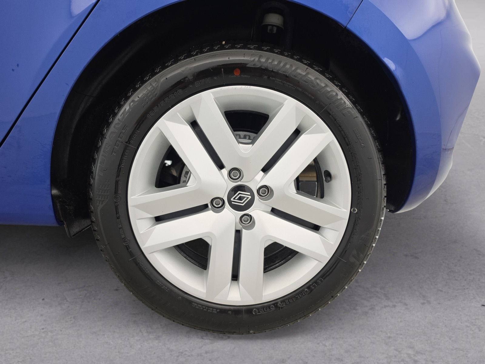 Vente en ligne Renault Clio 5 Clio Blue dCi 100 ch GSR2 au prix de 16 990 €