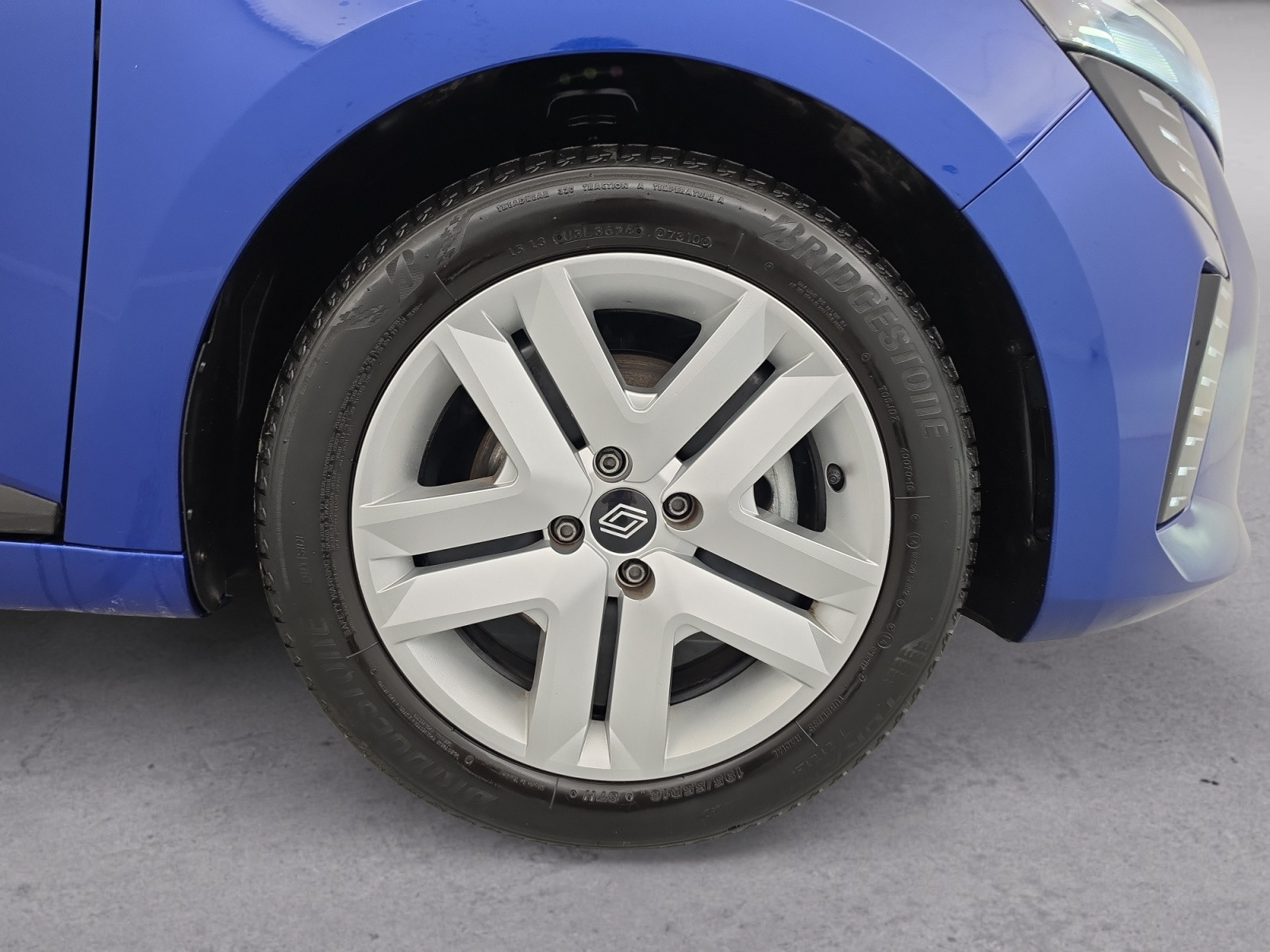 Vente en ligne Renault Clio 5 Clio Blue dCi 100 ch GSR2 au prix de 16 990 €