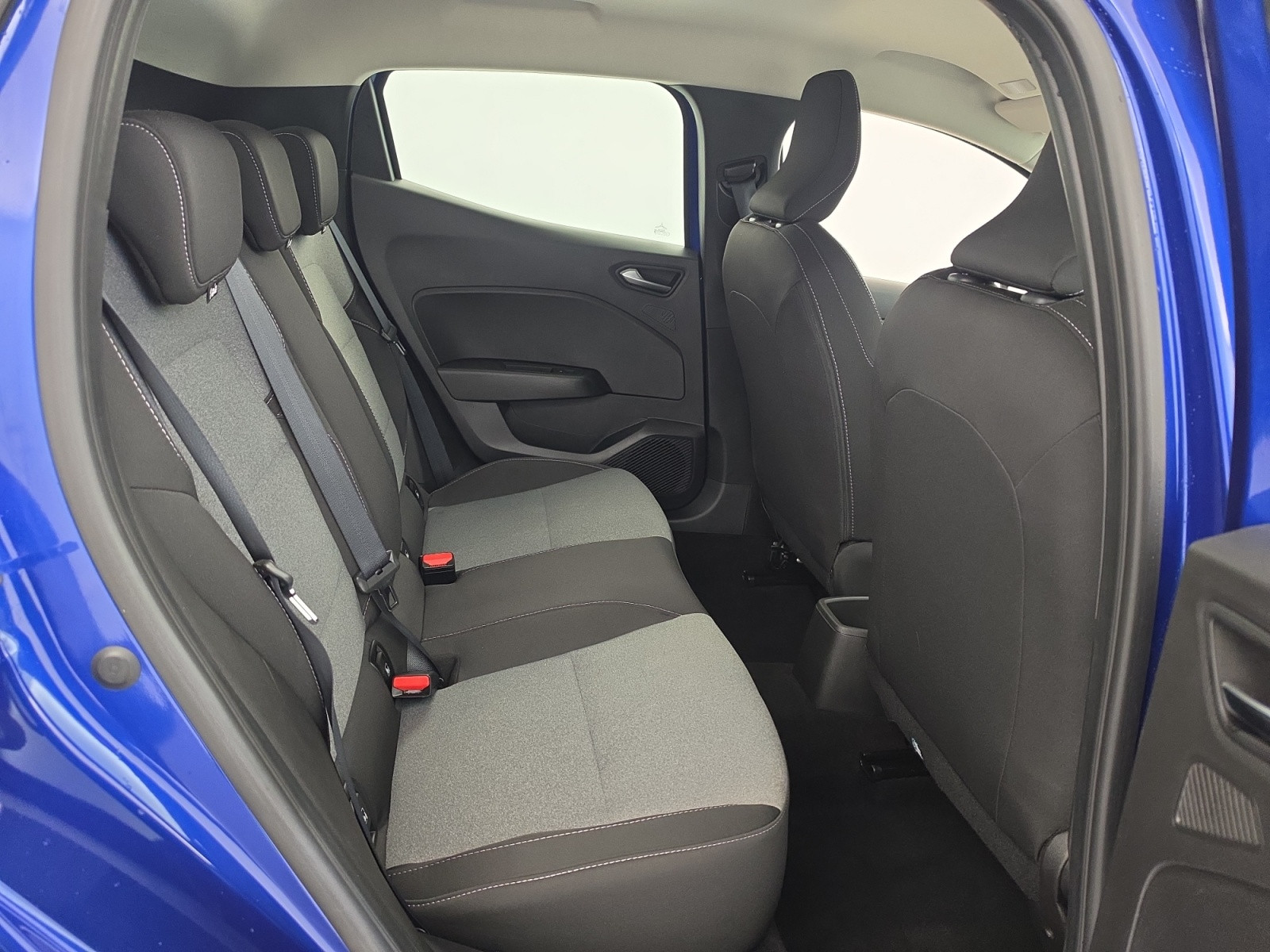Vente en ligne Renault Clio 5 Clio Blue dCi 100 ch GSR2 au prix de 16 990 €