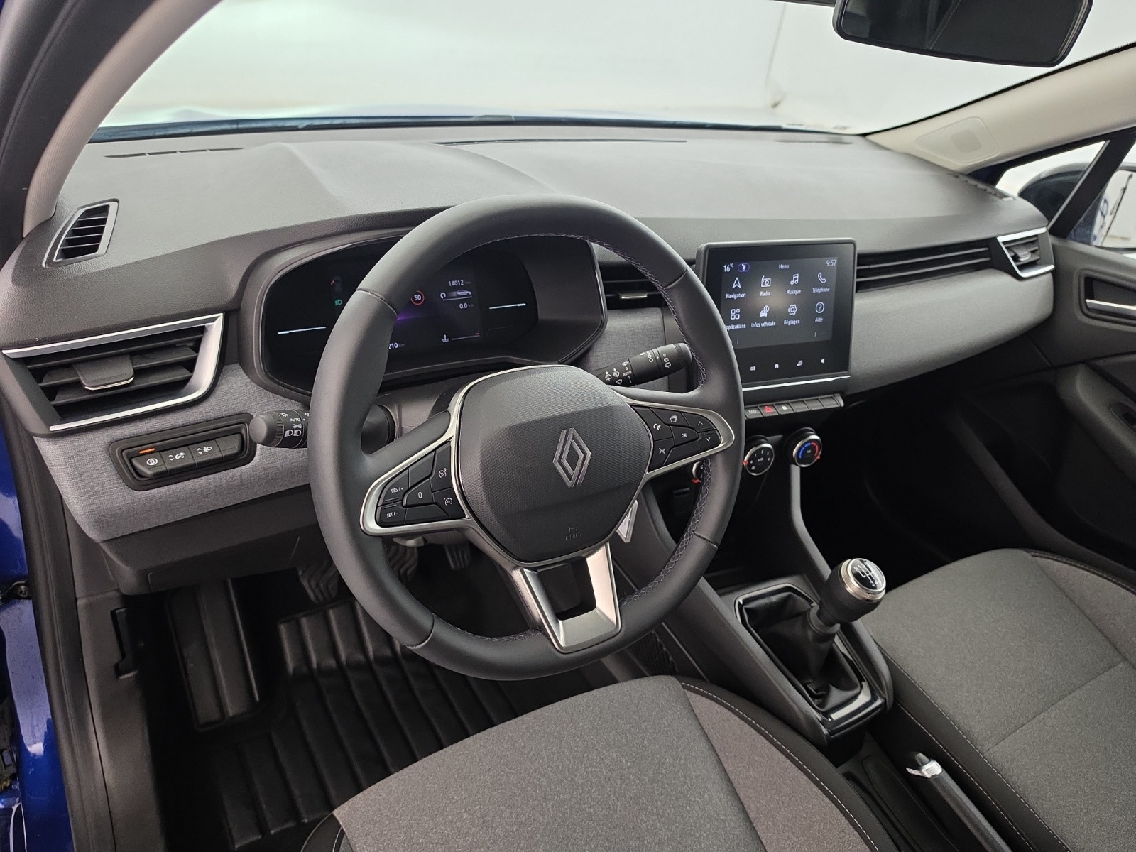 Vente en ligne Renault Clio 5 Clio Blue dCi 100 ch GSR2 au prix de 16 990 €