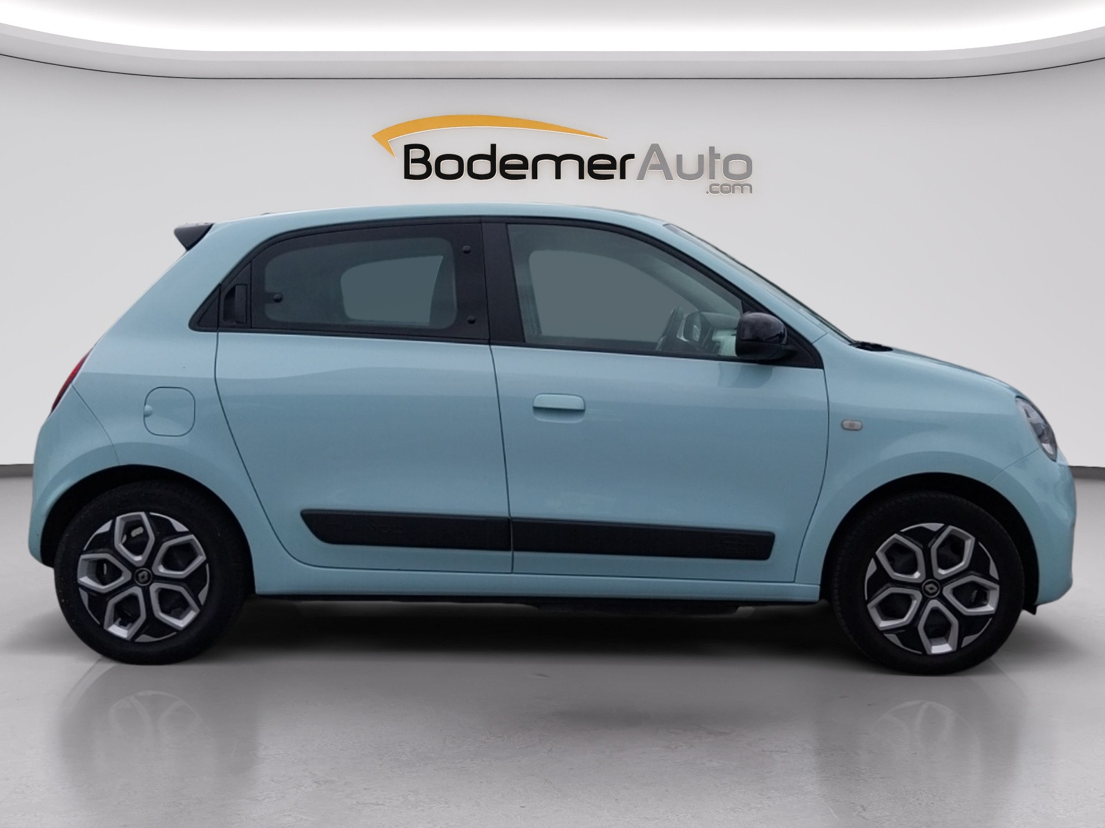 Vente en ligne Renault Twingo Electrique Twingo III E-Tech au prix de 13 990 €