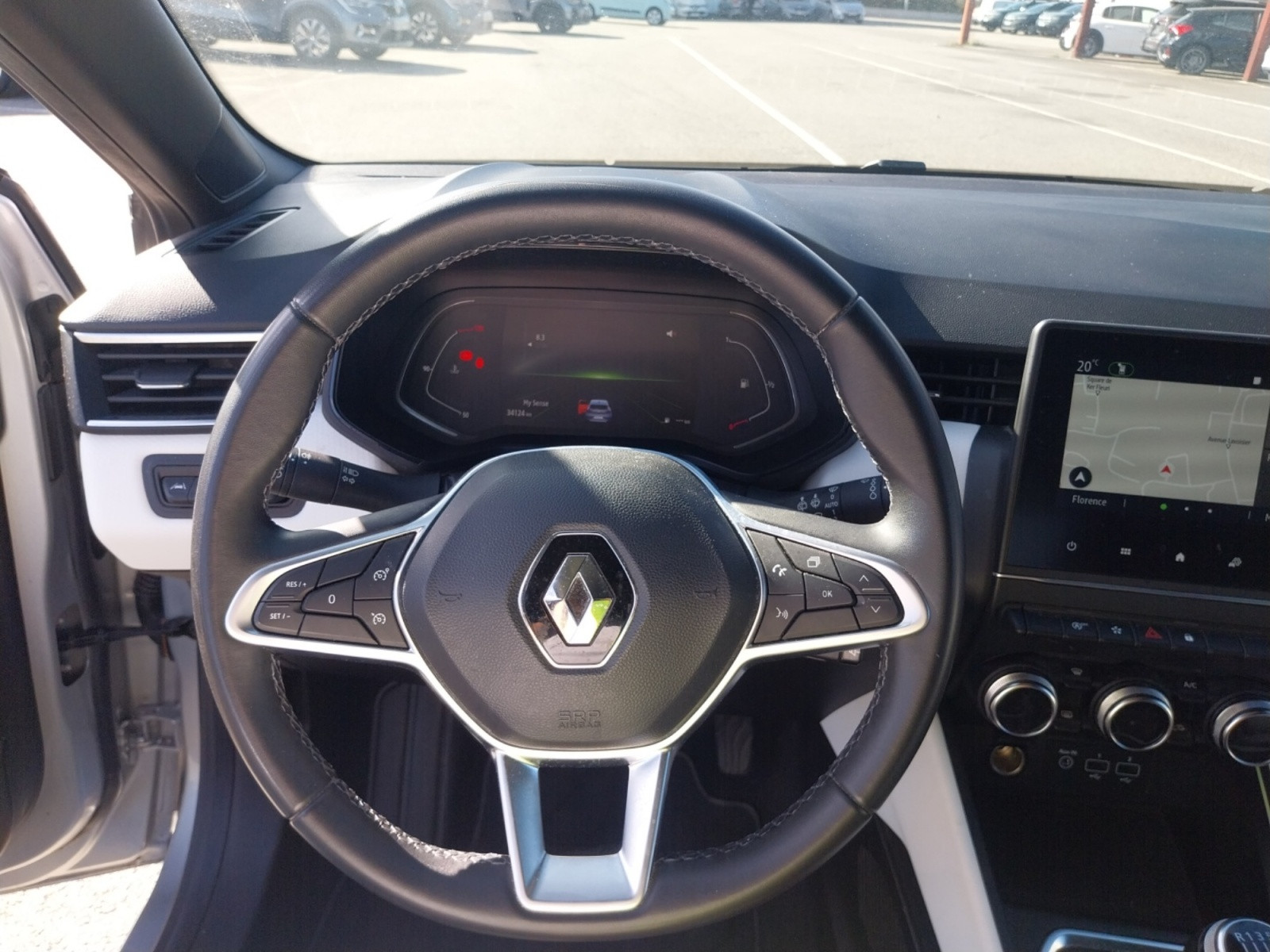 Vente en ligne Renault Clio 5 Clio TCe 90 au prix de 14 990 €