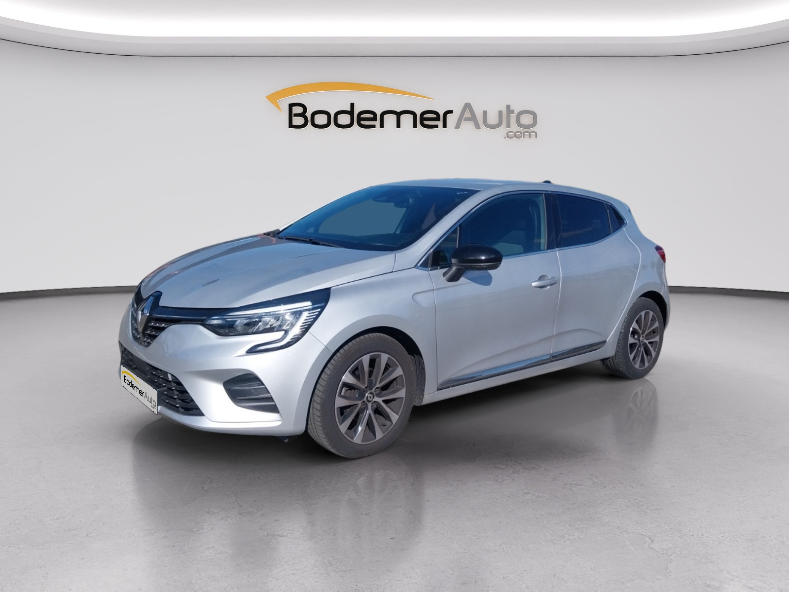 Renault Clio 5 Clio TCe 90 occasion de 2023 en vente à Quimper