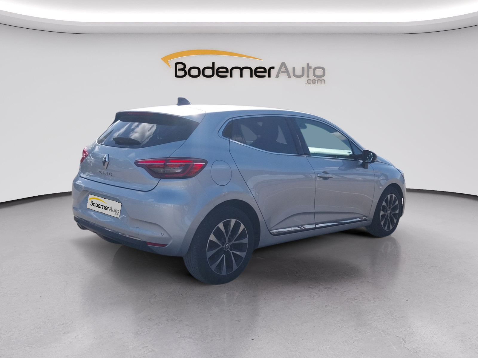 Vente en ligne Renault Clio 5 Clio TCe 90 au prix de 14 990 €