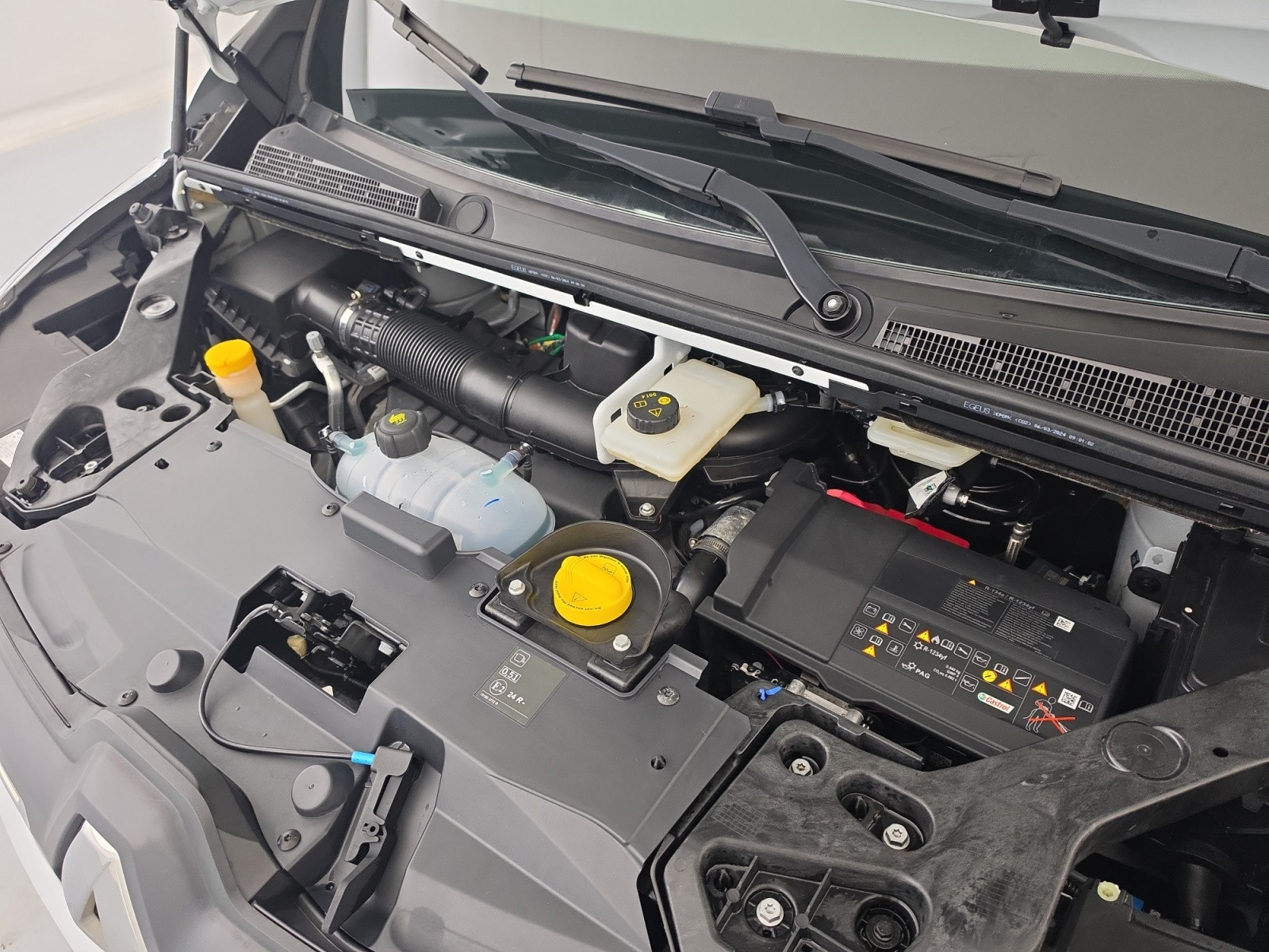 Vente en ligne Renault Trafic 3 Fourgon TRAFIC FGN L1H1 3000 KG BLUE DCI 130 au prix de 22 890 €