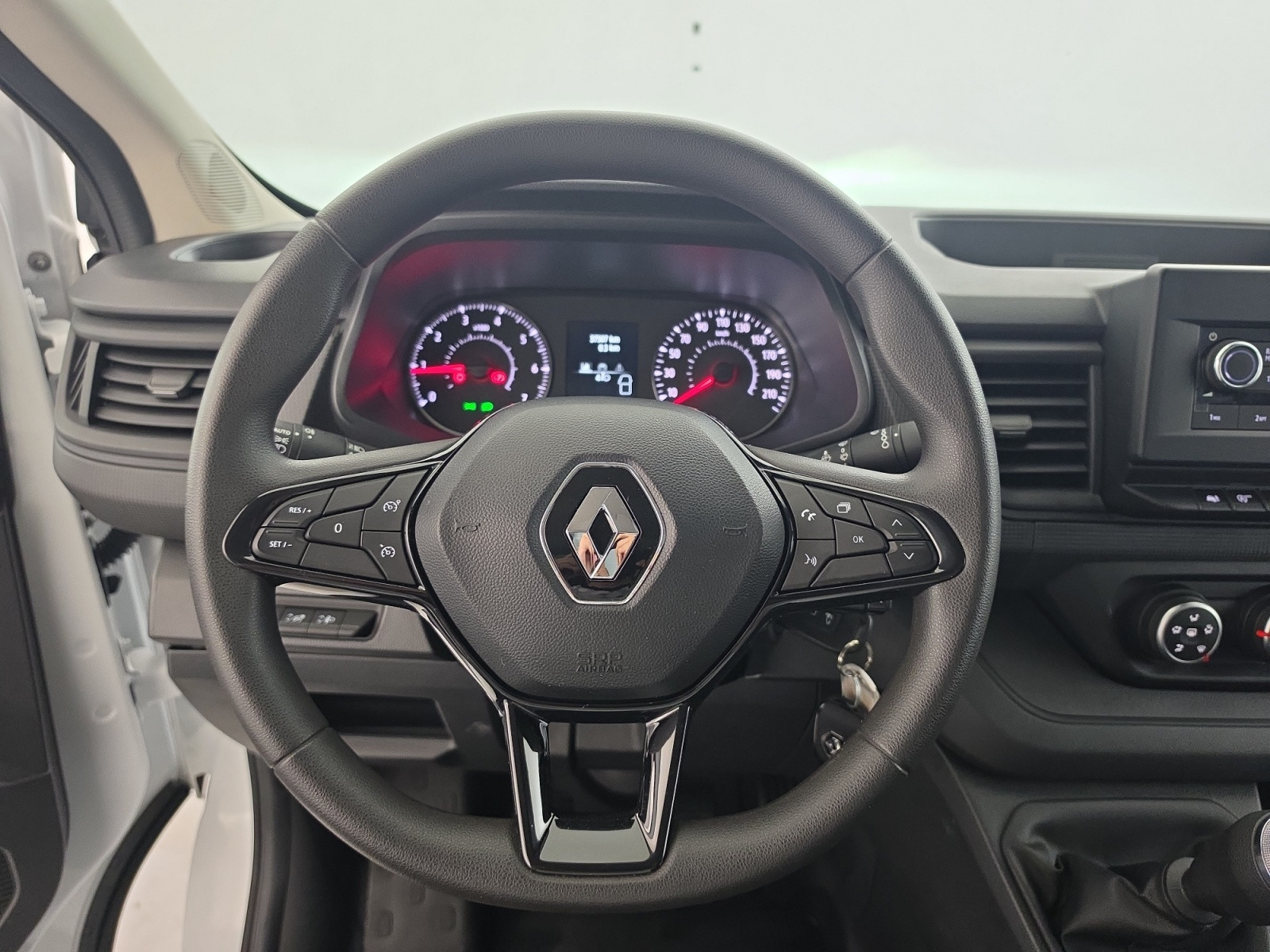 Vente en ligne Renault Trafic 3 Fourgon TRAFIC FGN L1H1 3000 KG BLUE DCI 130 au prix de 22 890 €