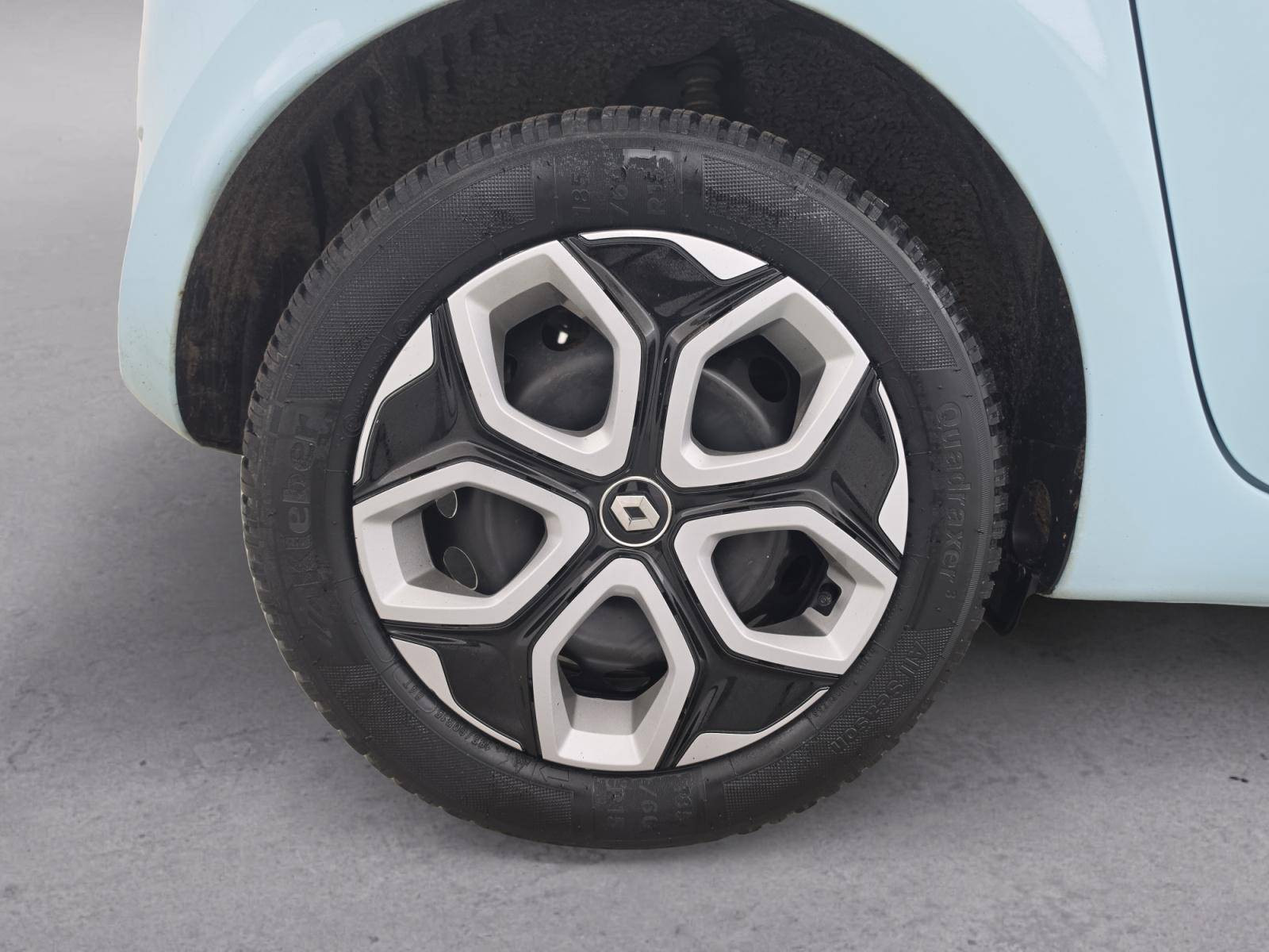 Vente en ligne Renault Twingo Electrique Twingo III E-Tech au prix de 13 890 €