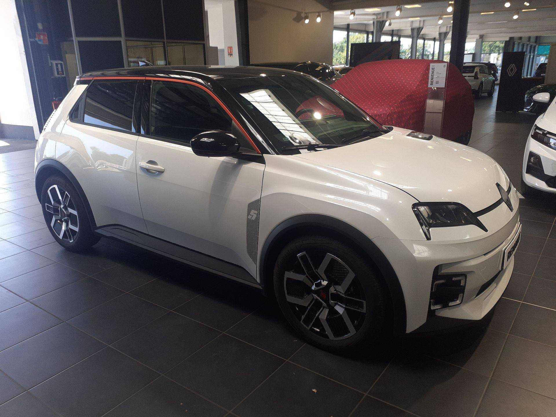 Vente en ligne Renault R5 E-Tech  150 ch autonomie confort au prix de 36 340 €