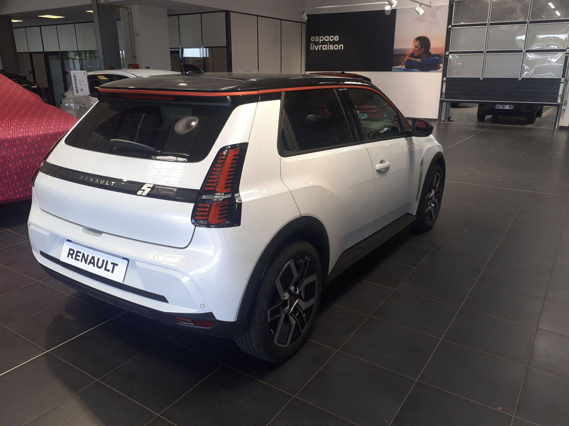 Vente en ligne Renault R5 E-Tech  150 ch autonomie confort au prix de 36 340 €