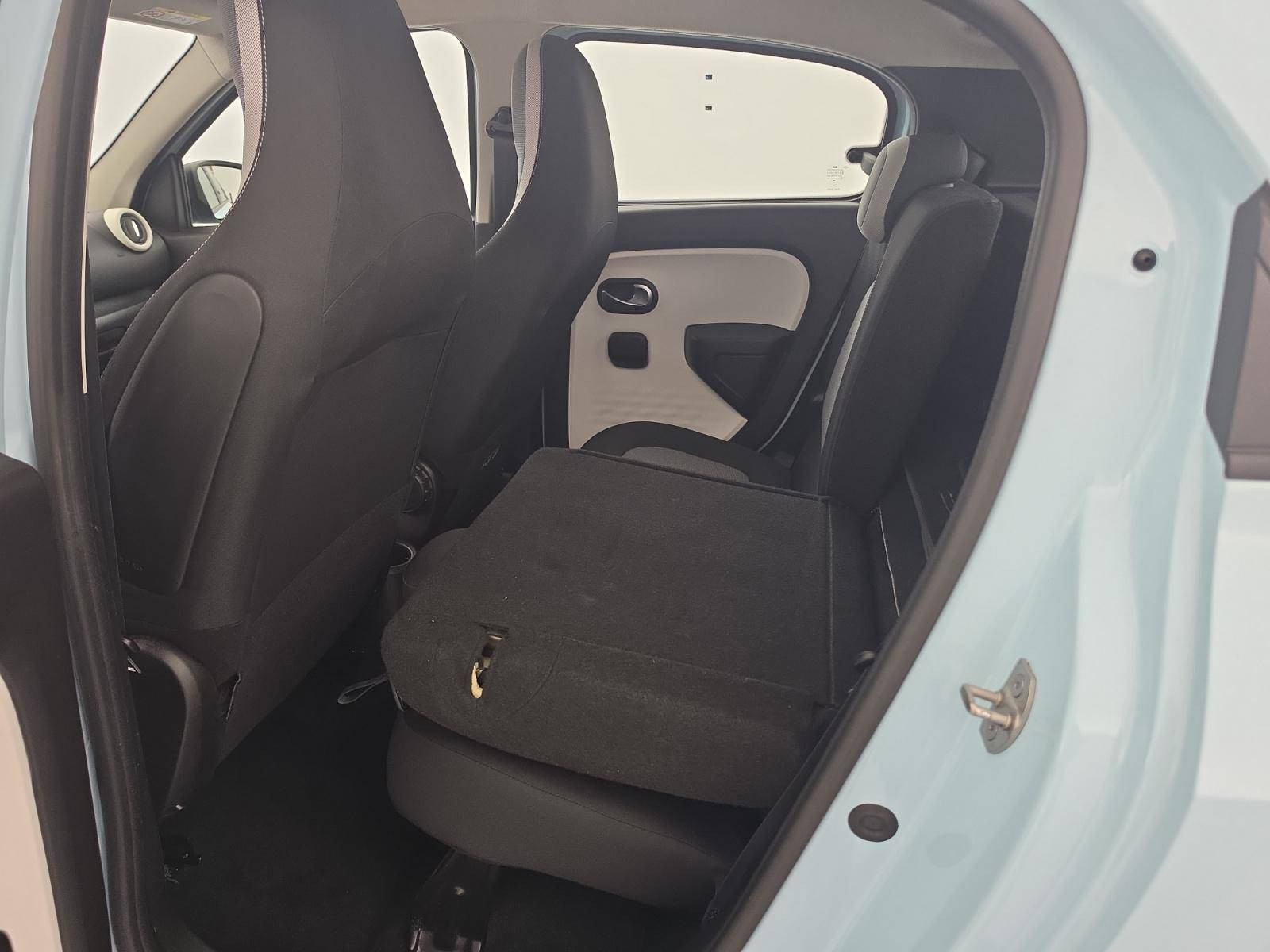 Vente en ligne Renault Twingo Electrique Twingo III E-Tech au prix de 13 890 €