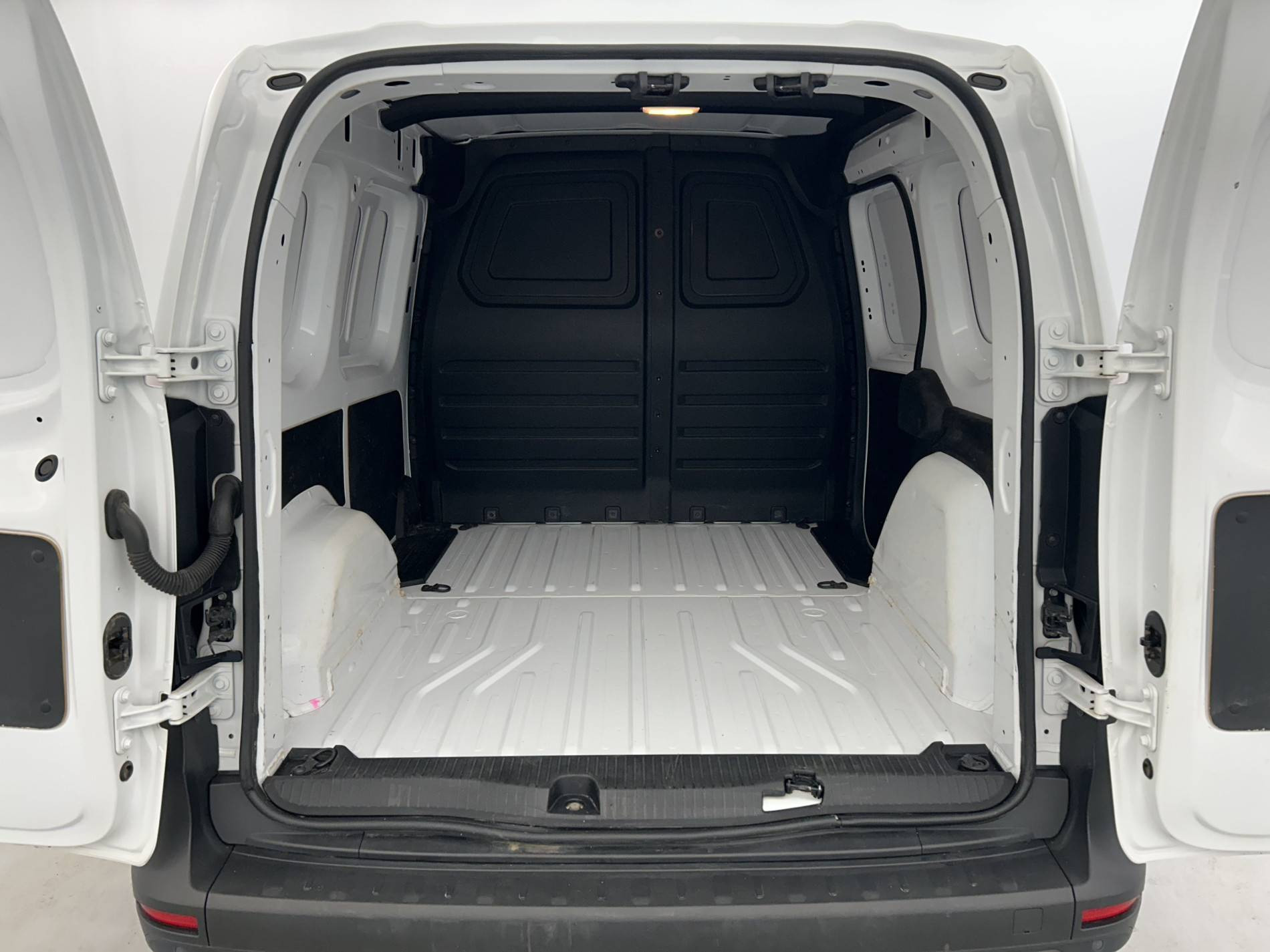 Vente en ligne Renault Kangoo Van  BLUE DCI 95 au prix de 15 290 €
