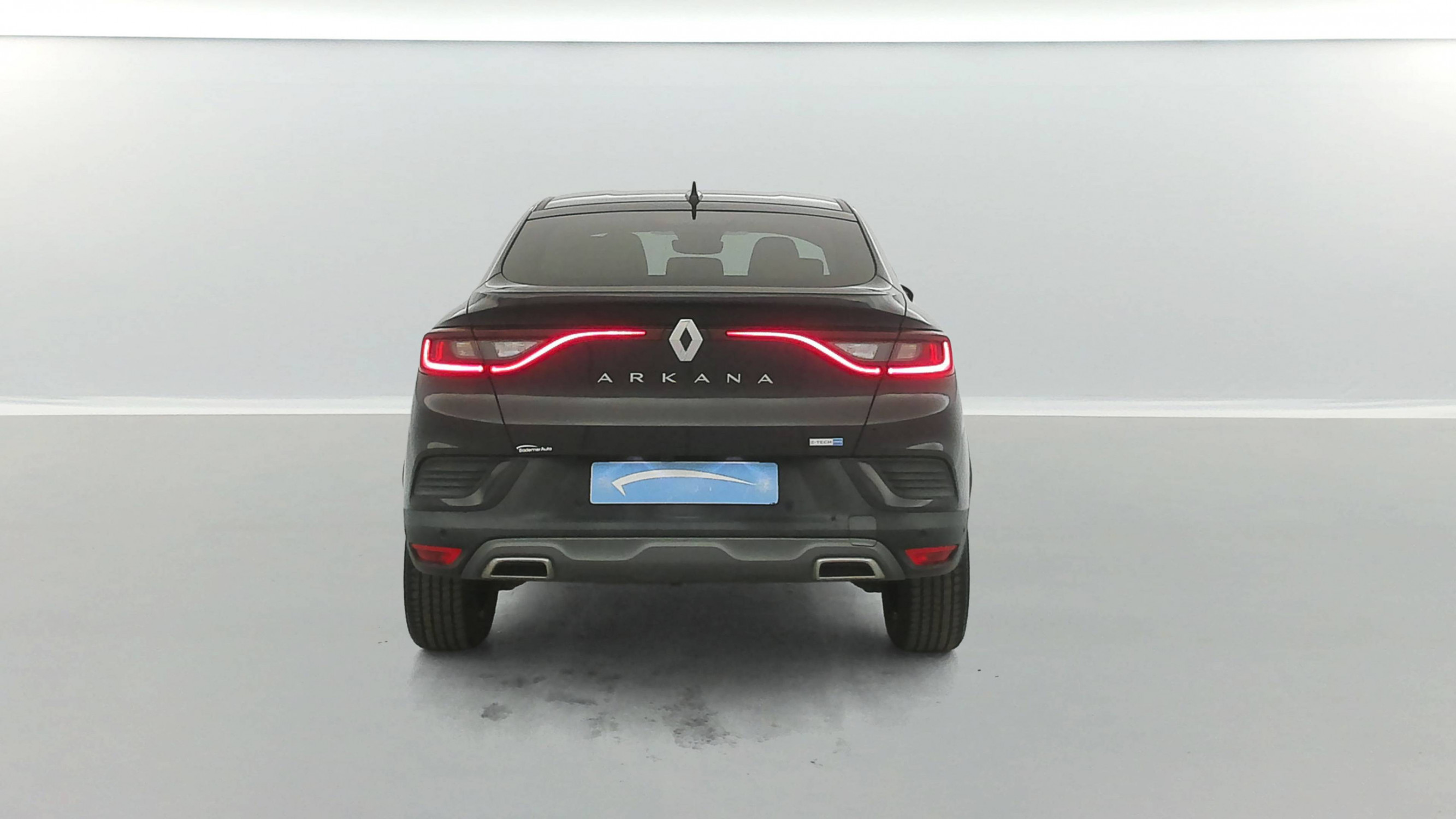 Vente en ligne Renault Arkana  E-Tech hybride 145 au prix de 22 390 €