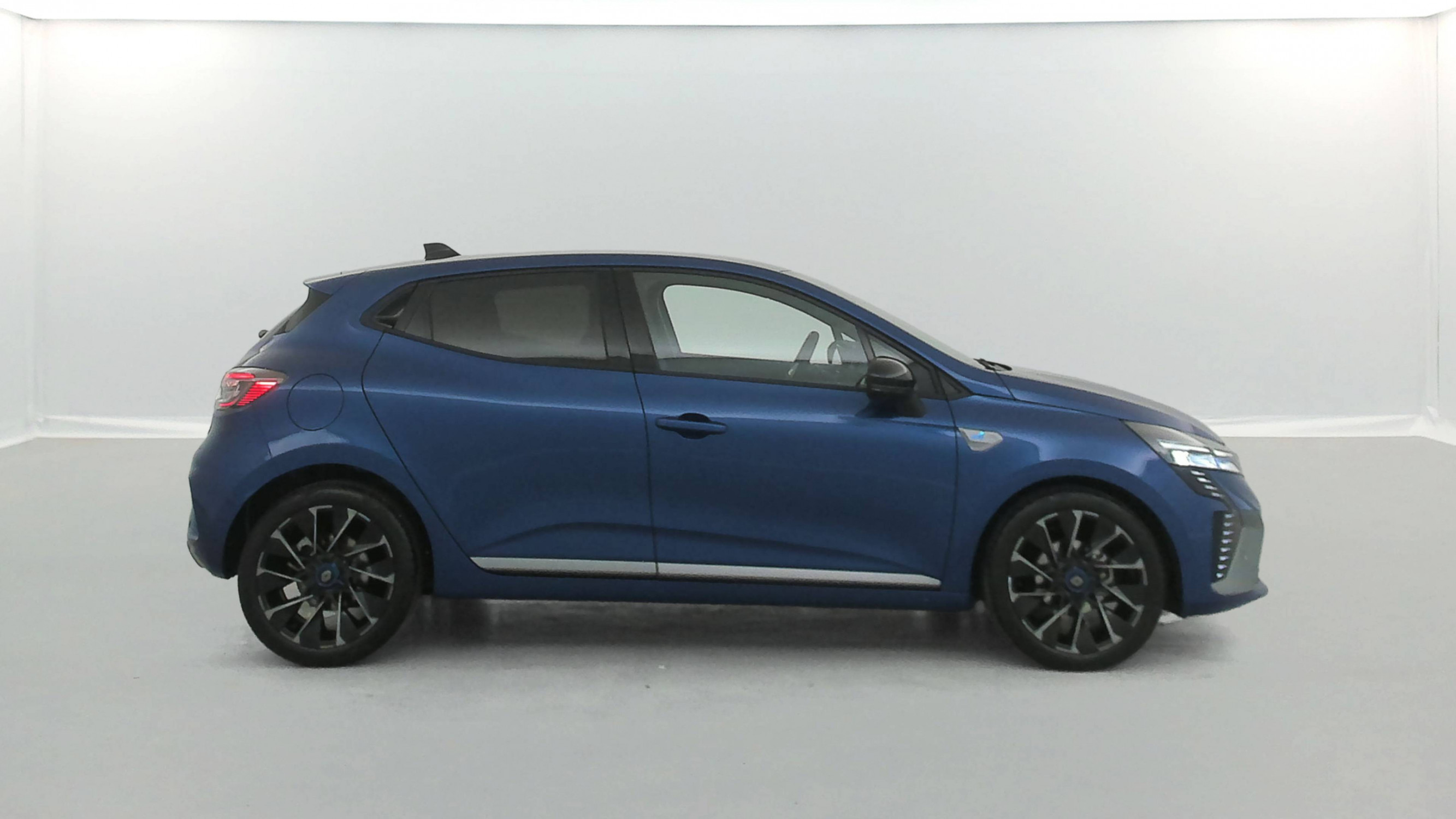 Vente en ligne Renault Clio 5 Clio TCe 90 ch GSR2 au prix de 18 690 €