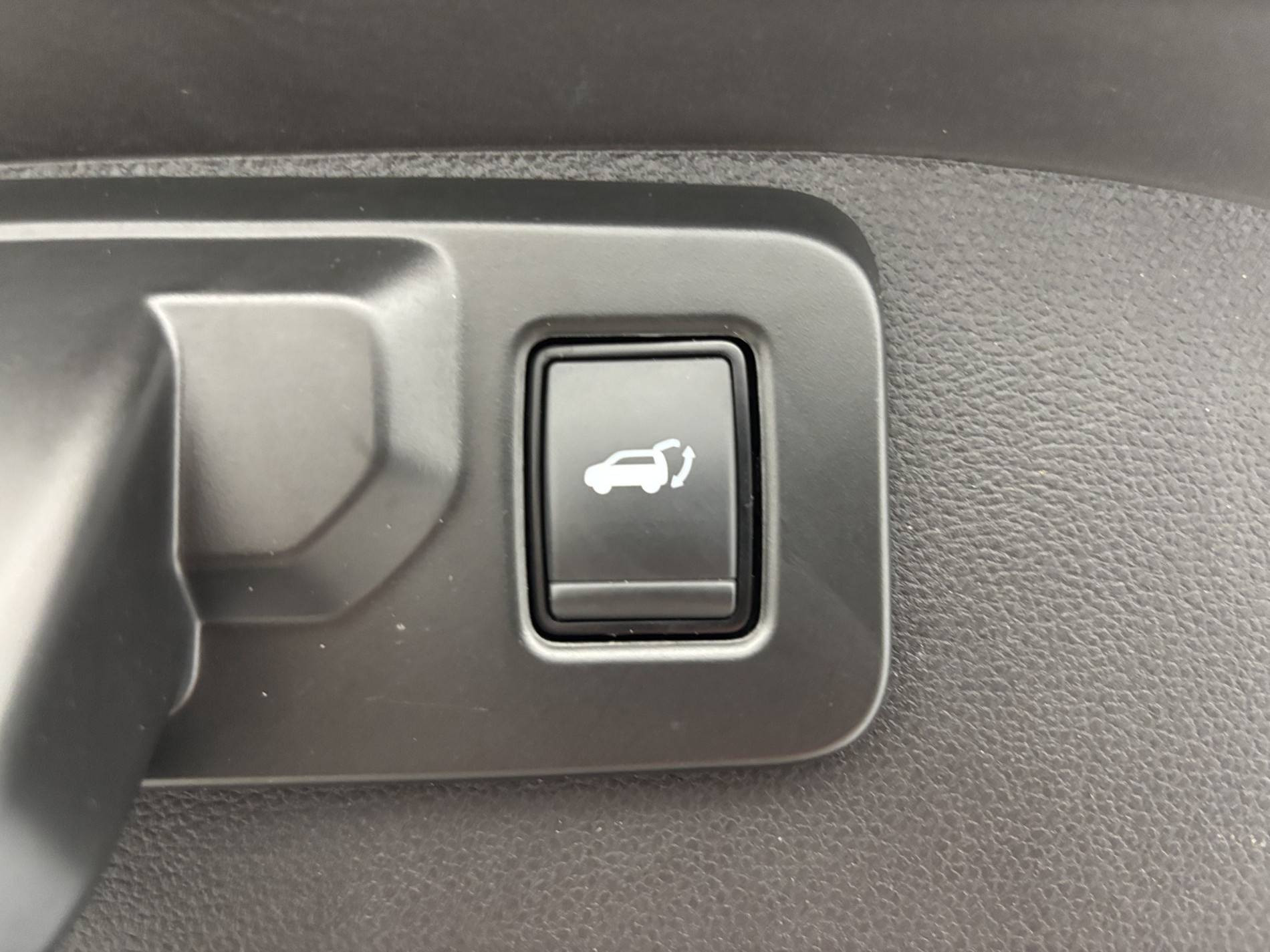 Vente en ligne Renault Austral  E-Tech hybrid 200 au prix de 26 890 €