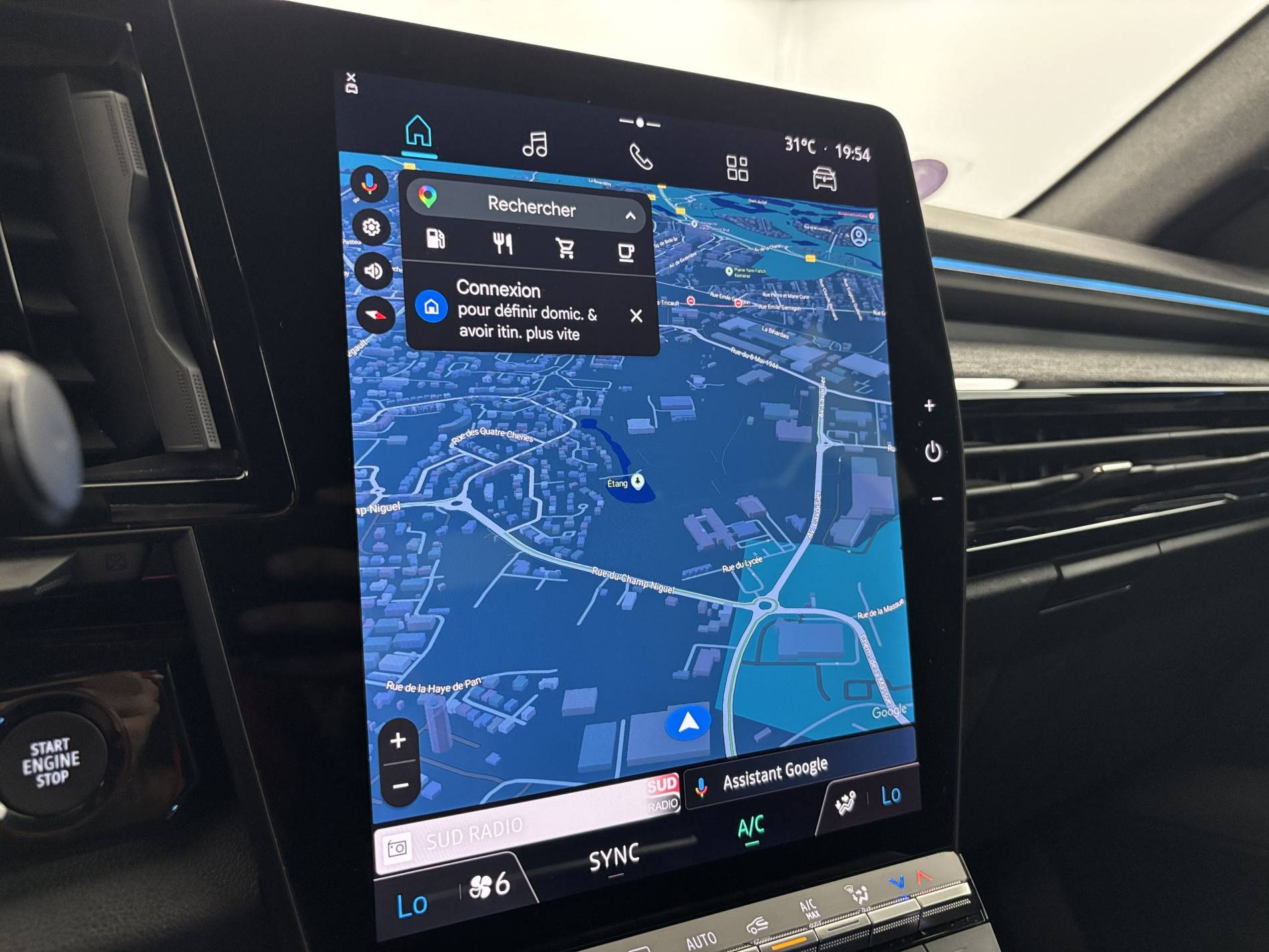 Vente en ligne Renault Austral  E-Tech hybrid 200 au prix de 26 890 €