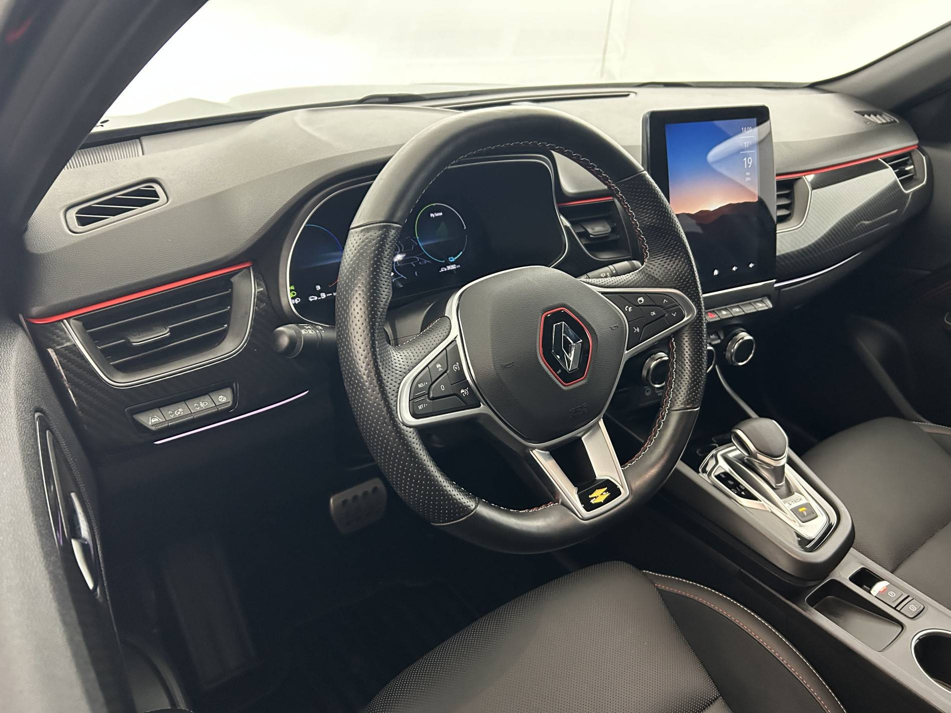 Vente en ligne Renault Arkana  E-Tech hybride 145 au prix de 22 390 €