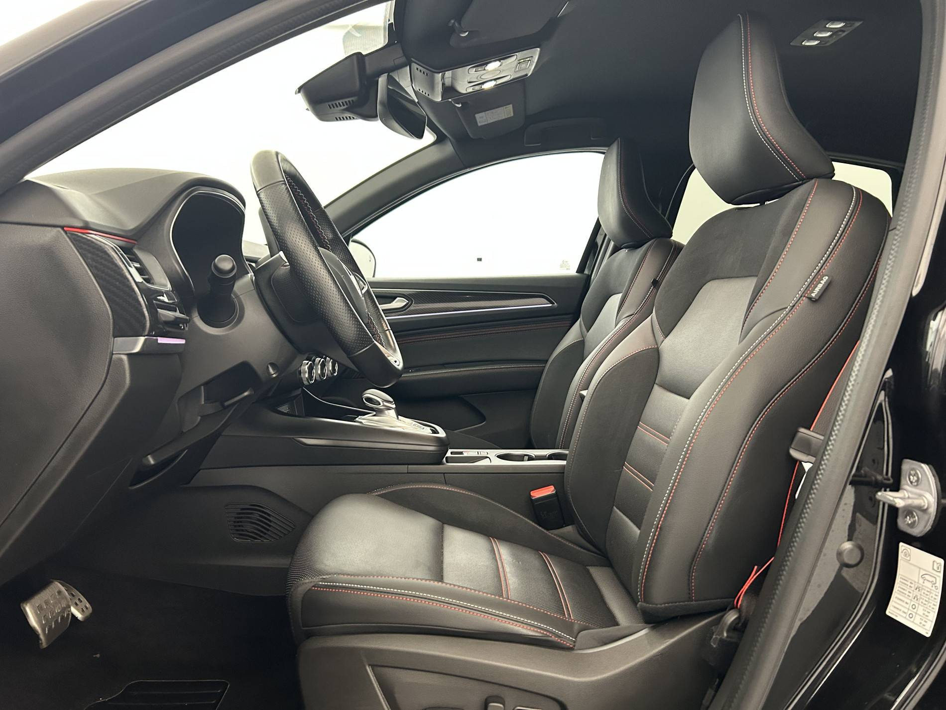 Vente en ligne Renault Arkana  E-Tech hybride 145 au prix de 22 390 €