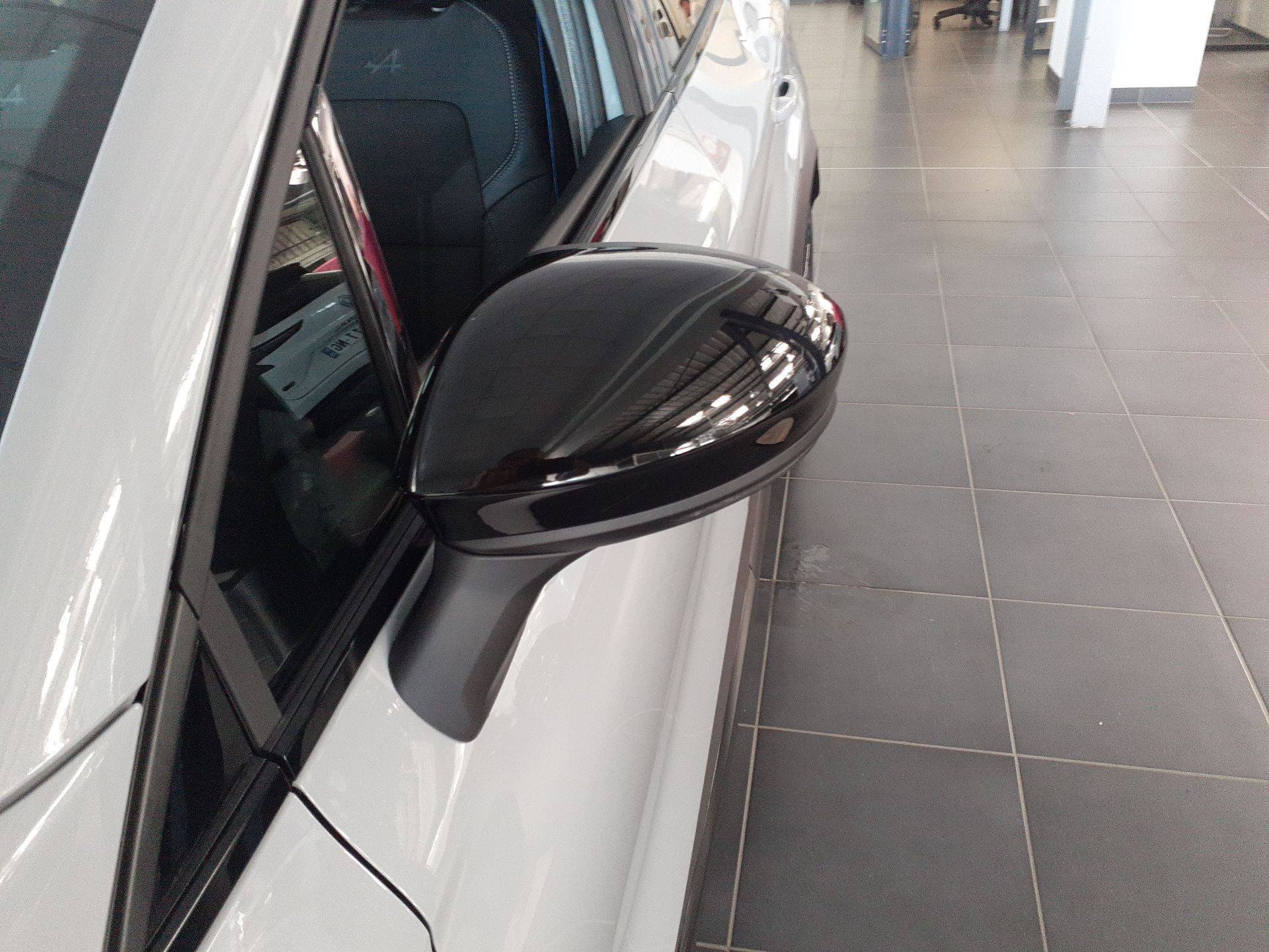 Vente en ligne Renault Captur  E-Tech full hybrid 160 ch au prix de 32 590 €