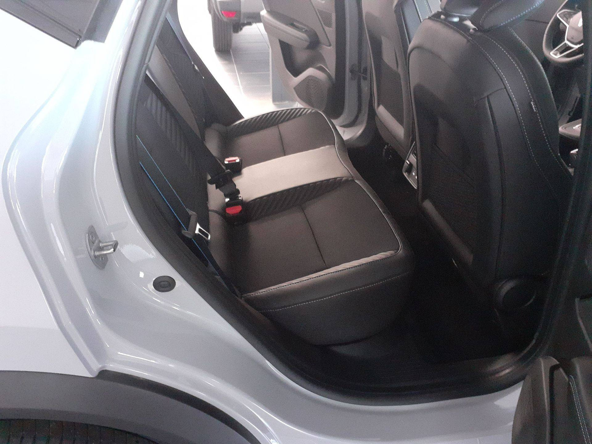 Vente en ligne Renault Captur  E-Tech full hybrid 160 ch au prix de 32 590 €