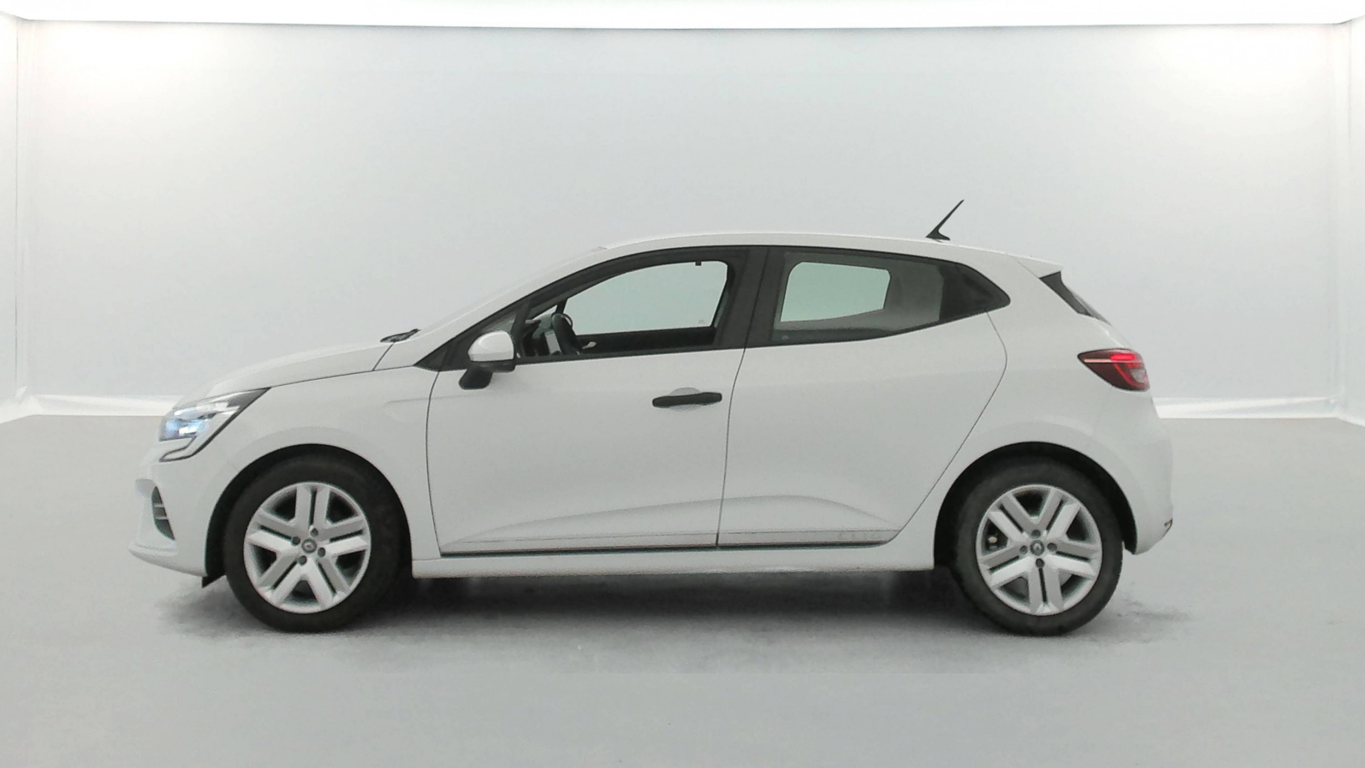 Renault Clio 5 Clio SCe 65 - 21 occasion de 2021 en vente à Quimper