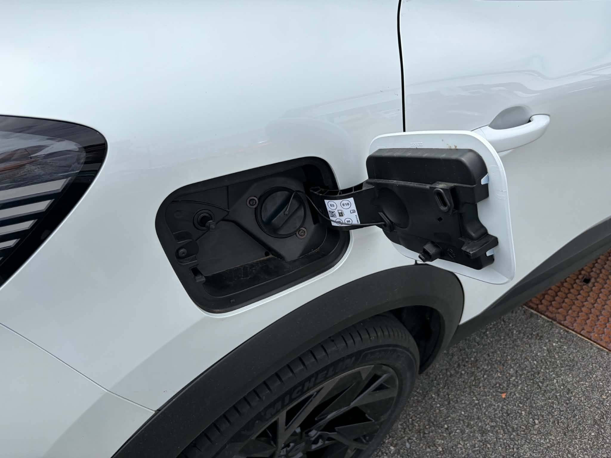Vente en ligne Renault Captur  E-Tech full hybrid 145 ch au prix de 25 990 €