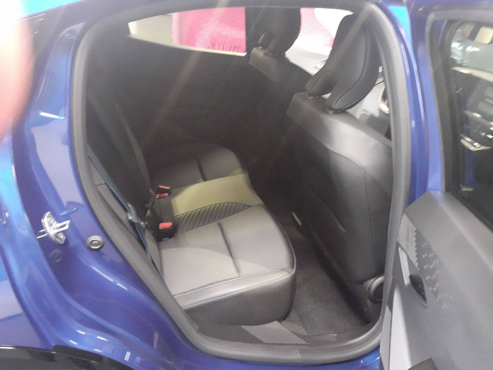 Vente en ligne Renault Clio 6 Clio E-Tech full hybrid 160 ch au prix de 28 490 €
