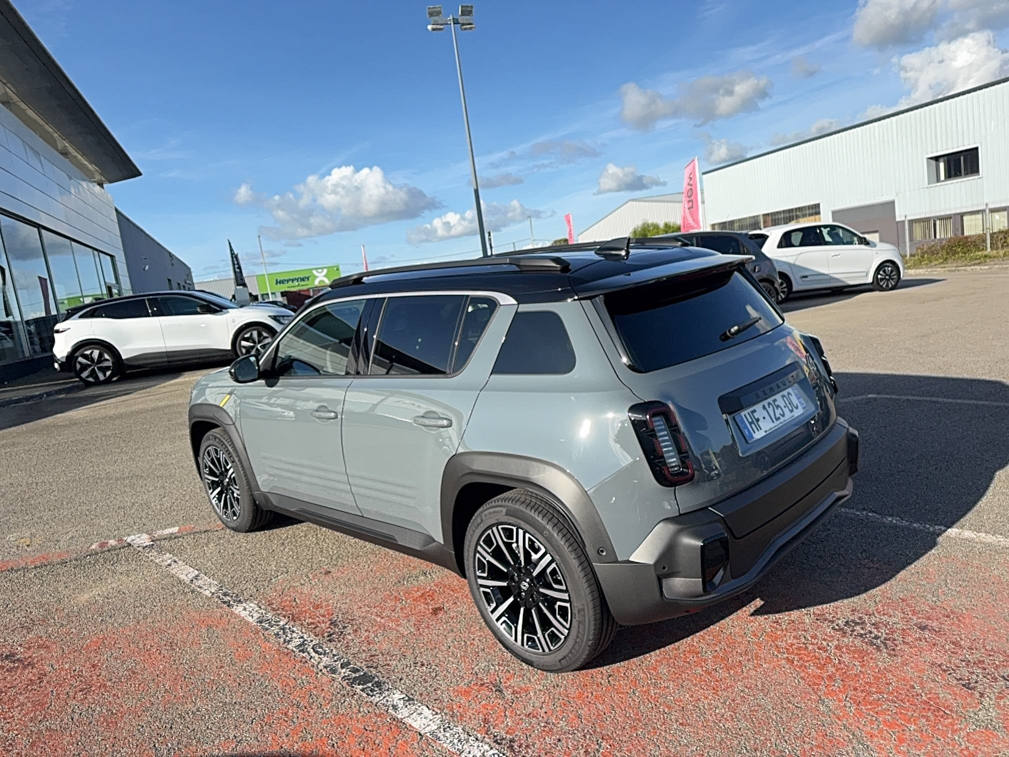 Vente en ligne Renault R4 E-Tech  150 ch autonomie confort au prix de 36 590 €