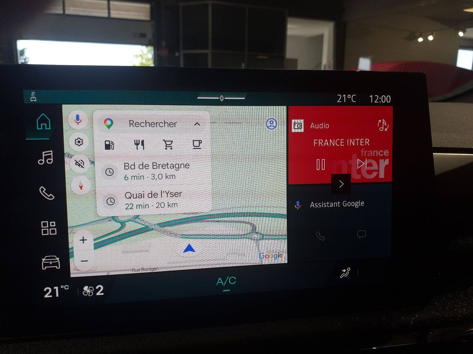 Vente en ligne Renault Clio 6 Clio E-Tech full hybrid 160 ch au prix de 26 500 €