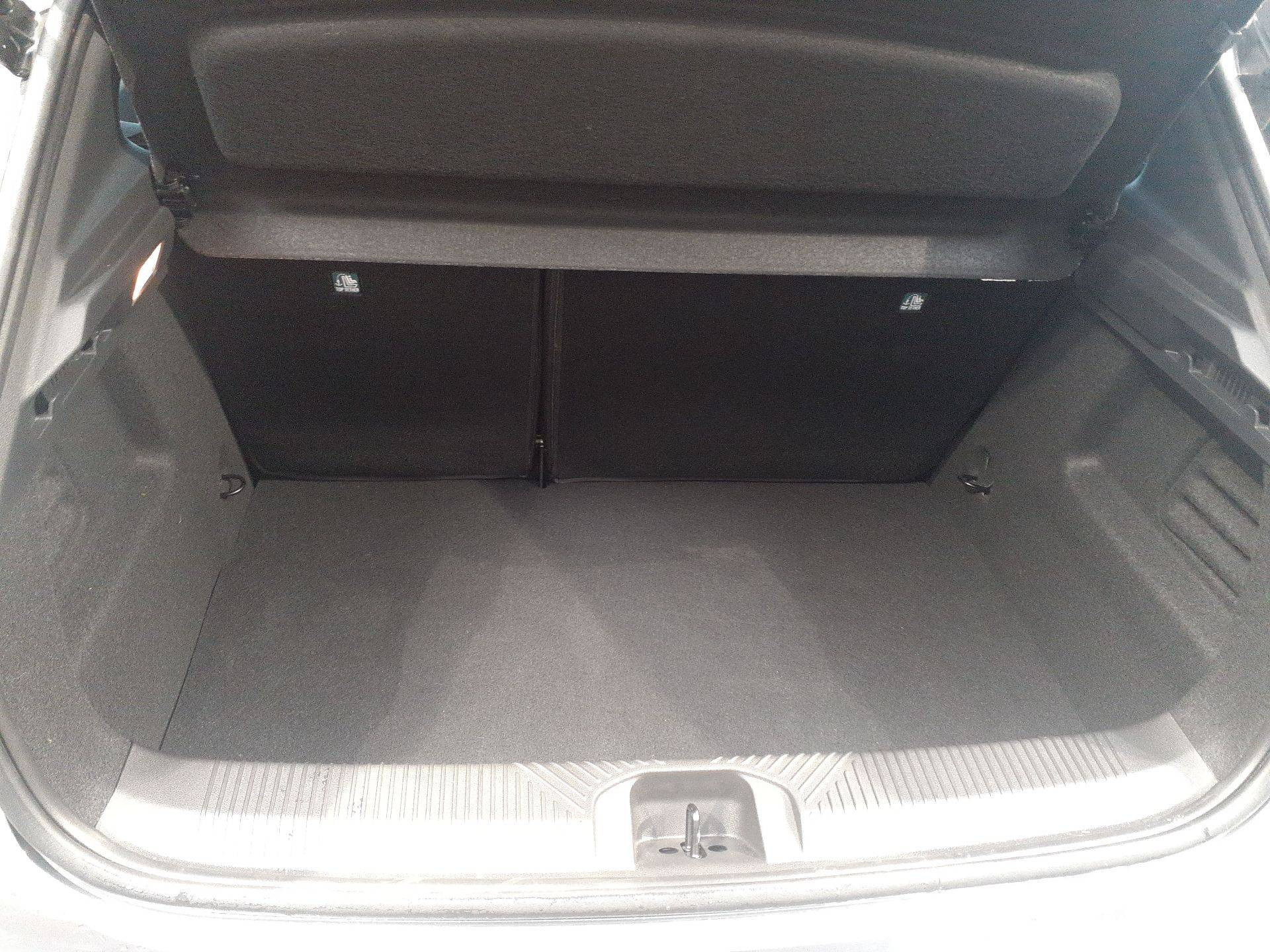 Vente en ligne Renault Clio 6 Clio E-Tech full hybrid 160 ch au prix de 26 500 €