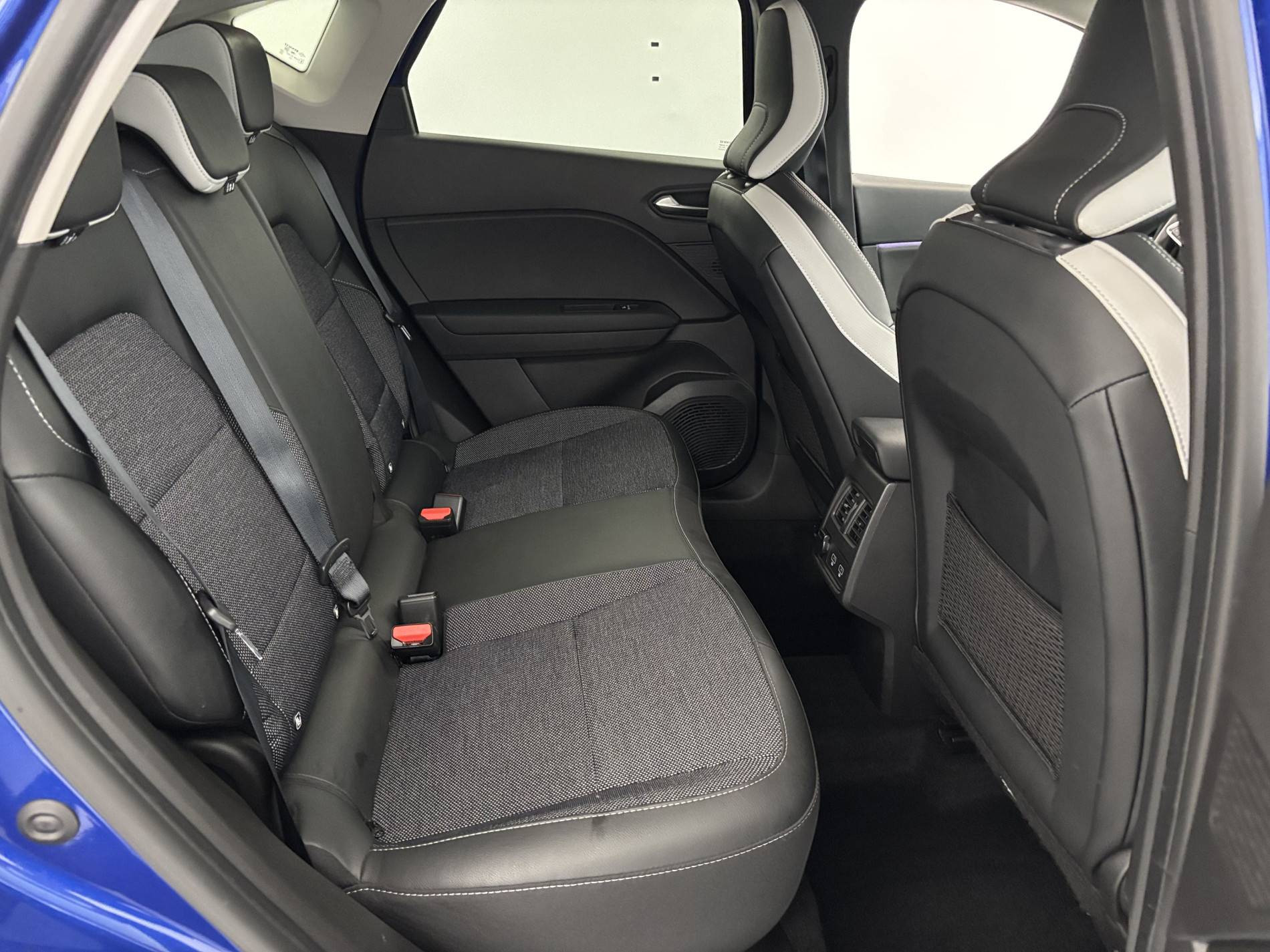 Vente en ligne Renault Captur  E-Tech 145 - 21 au prix de 17 990 €