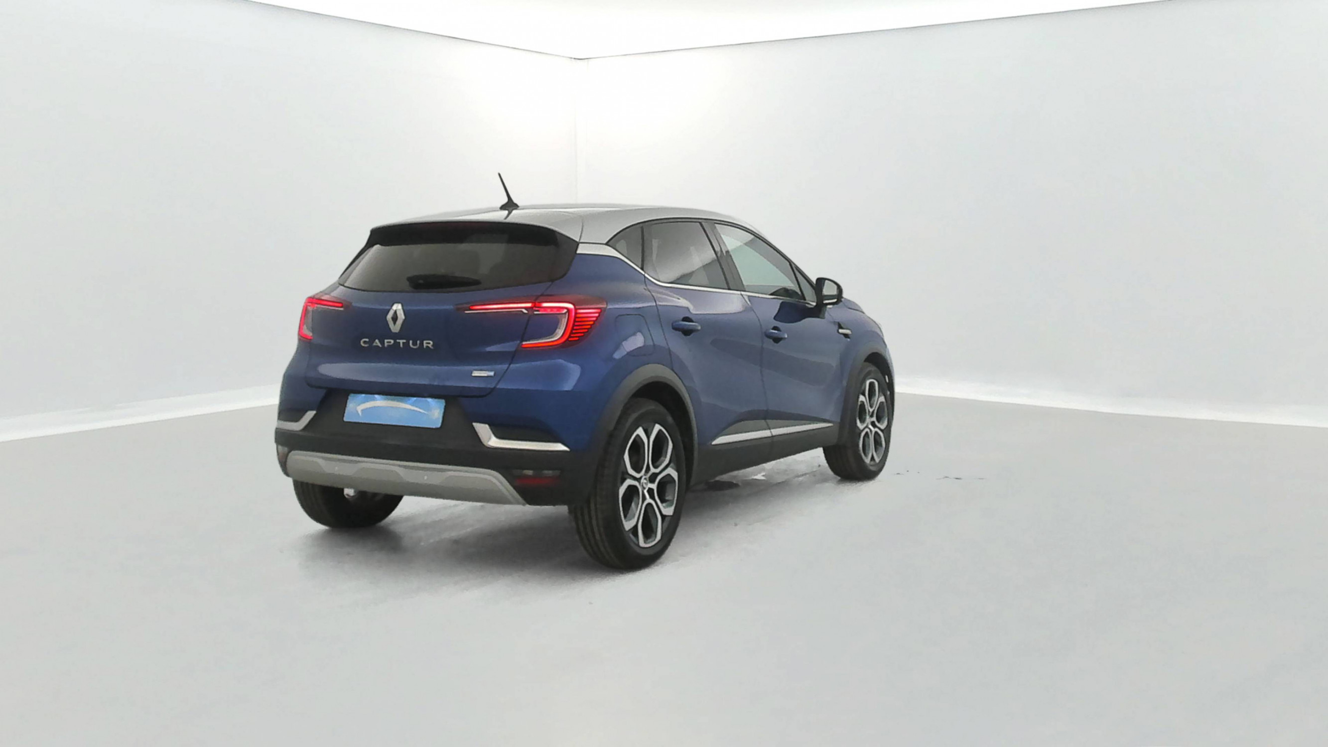 Vente en ligne Renault Captur  E-Tech 145 - 21 au prix de 17 990 €