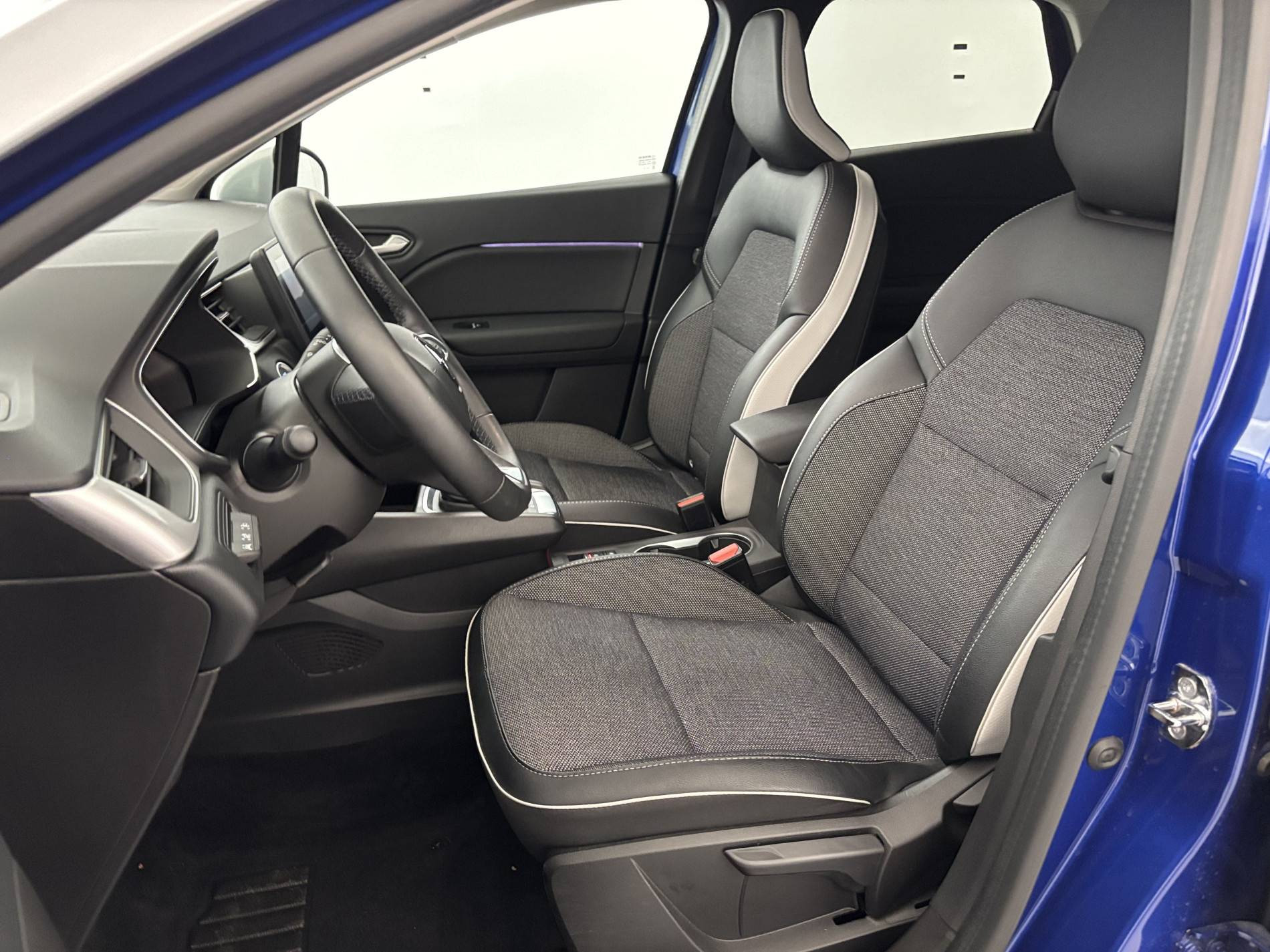 Vente en ligne Renault Captur  E-Tech 145 - 21 au prix de 17 990 €