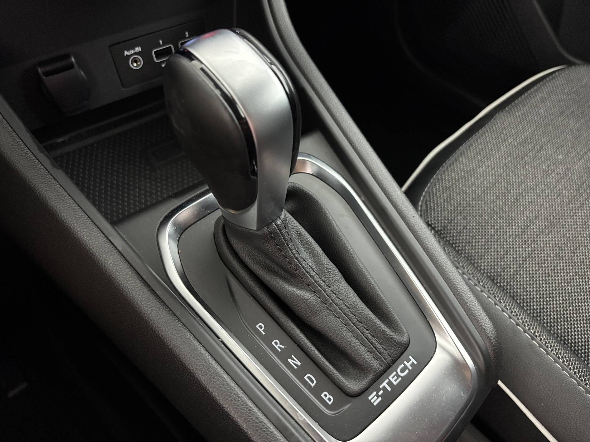 Vente en ligne Renault Captur  E-Tech 145 - 21 au prix de 17 990 €