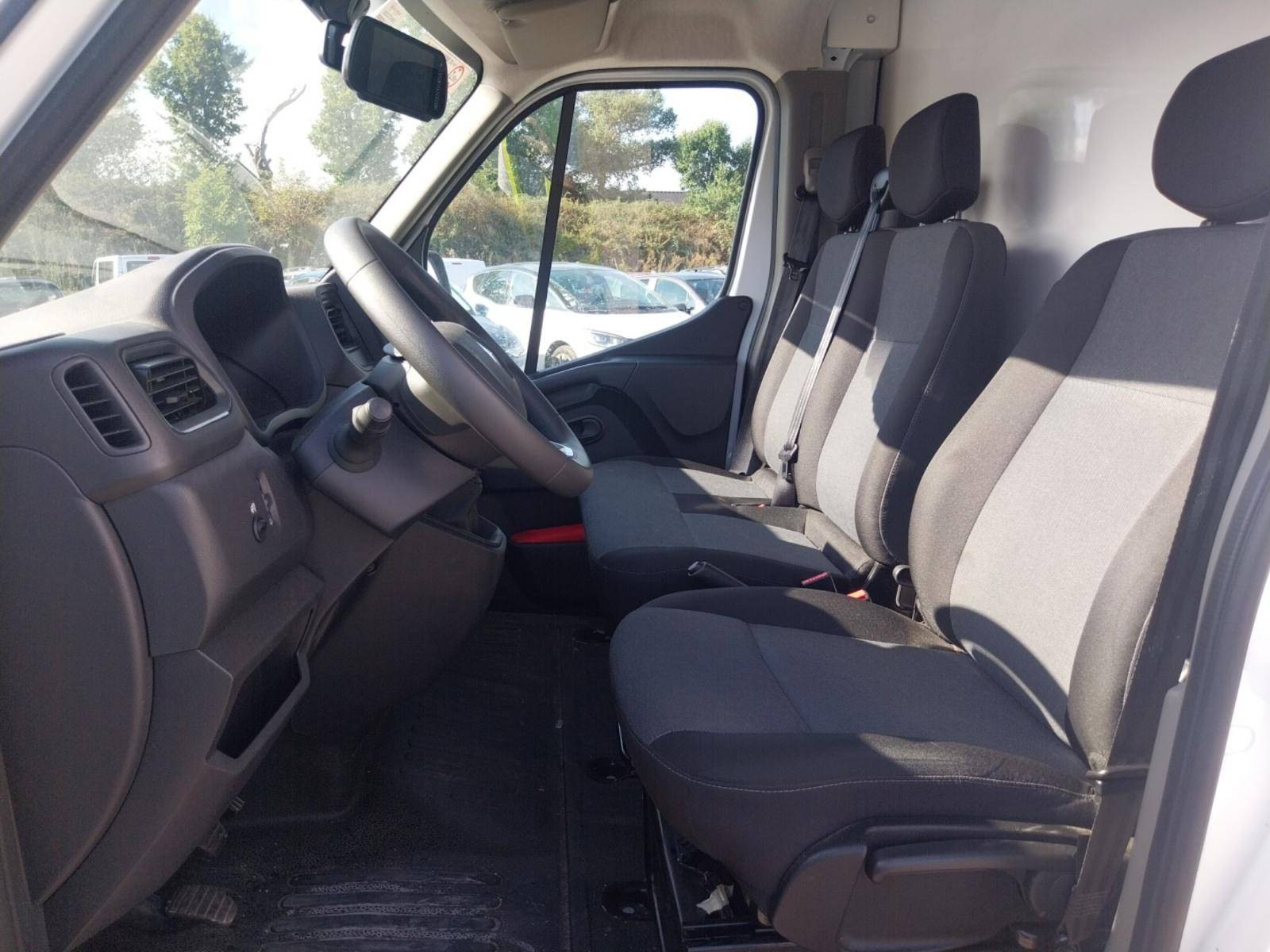 Vente en ligne Renault Master Fourgon  20M3 TRAC F3500 L3 BLUE DCI 145 au prix de 25 890 €