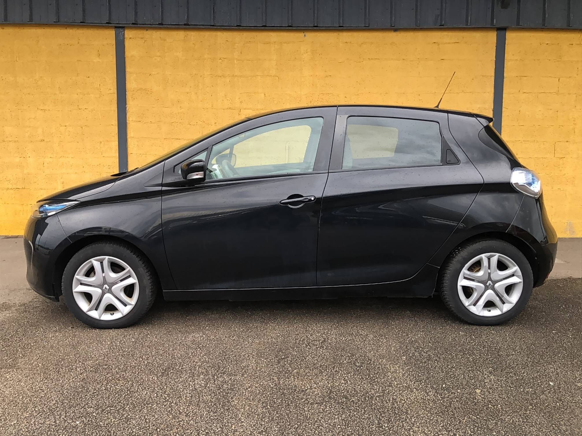 Renault Zoé  R90 Achat Intégral occasion de 2019 en vente à Quimper